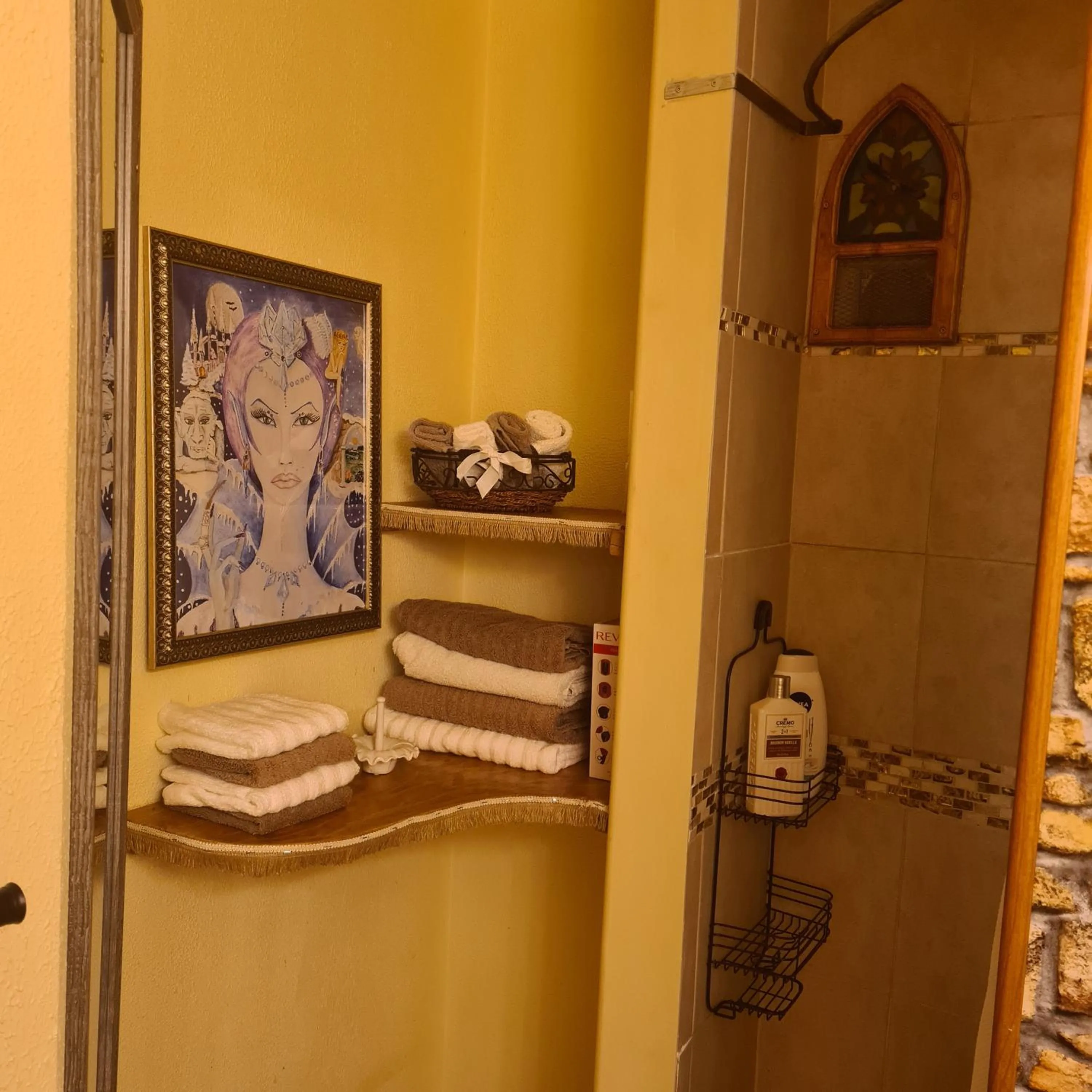 Rarumpelpunzeldornaschenwittchen