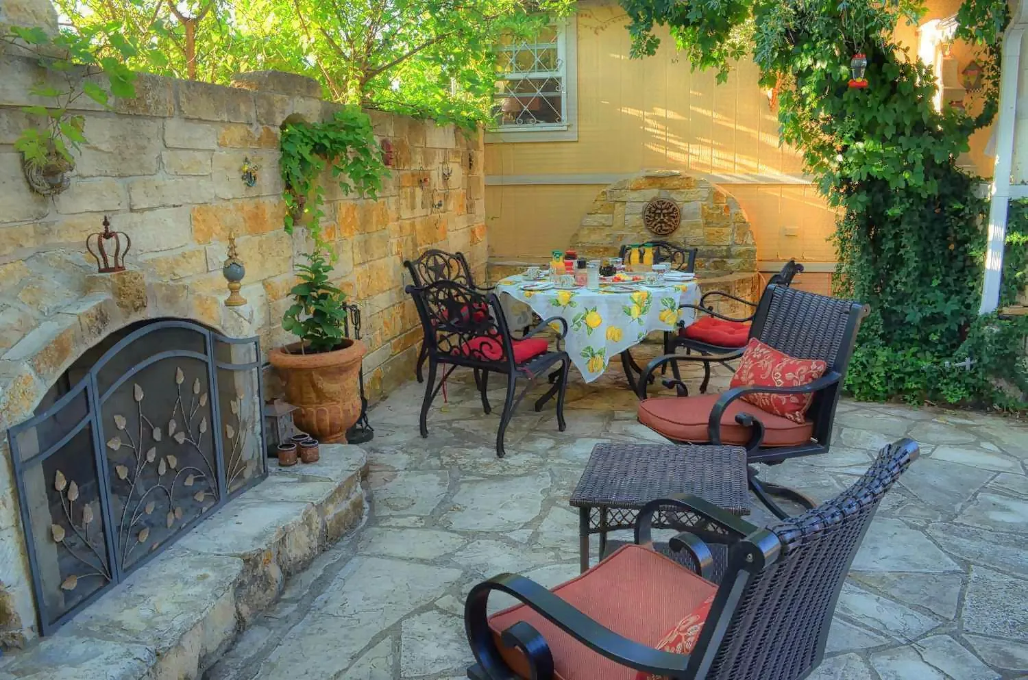 Rarumpelpunzeldornaschenwittchen