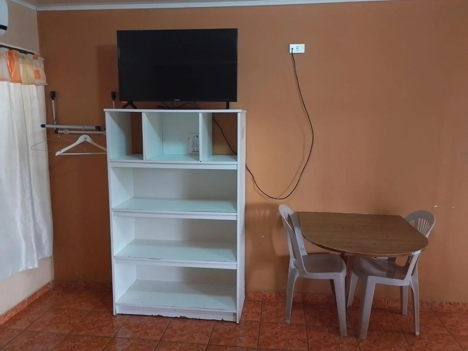 wardrobe in Hotel Torre Fuerte