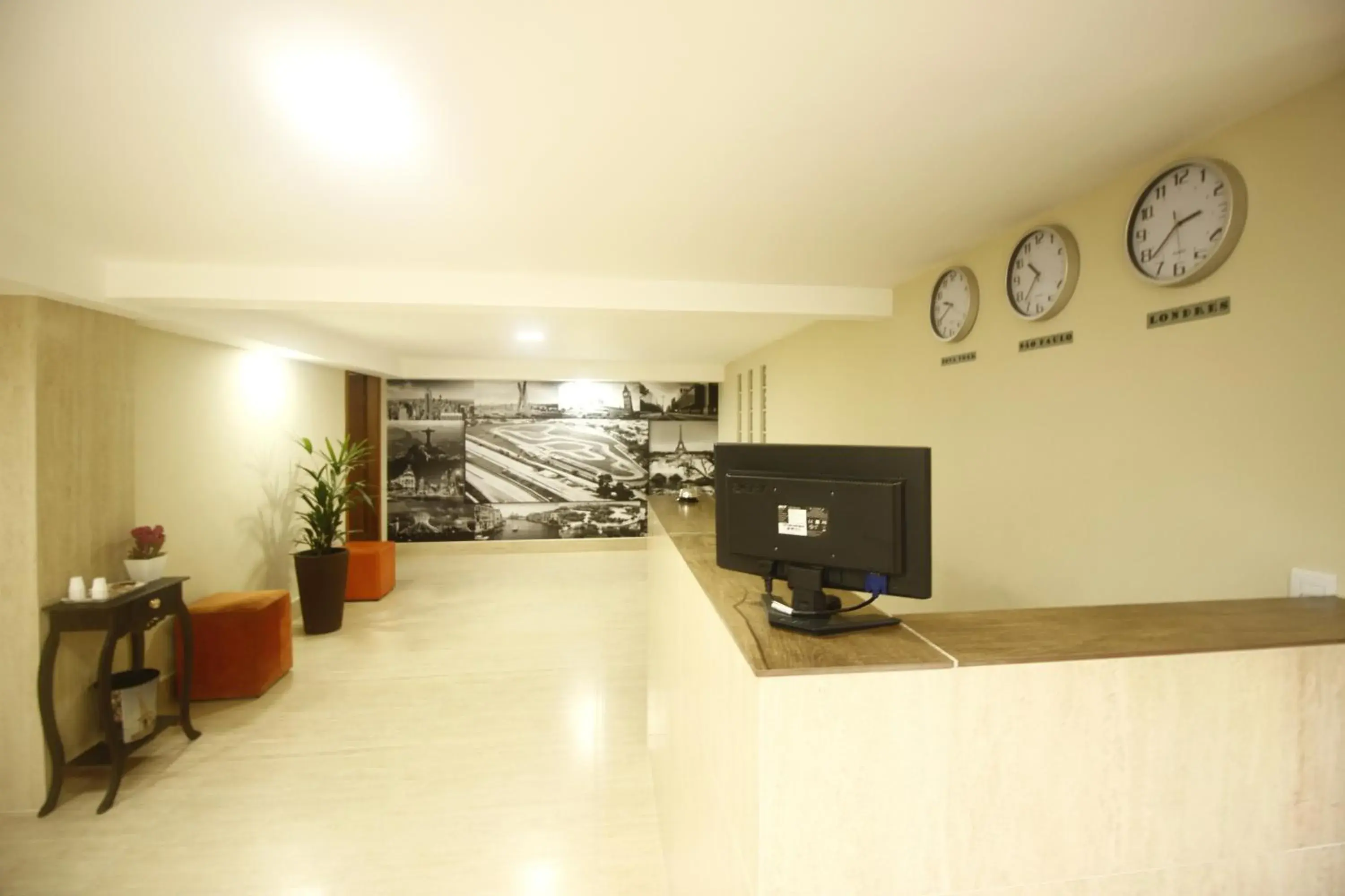 HOTEL INTERLAGOS HOTEL INTERLAGOS