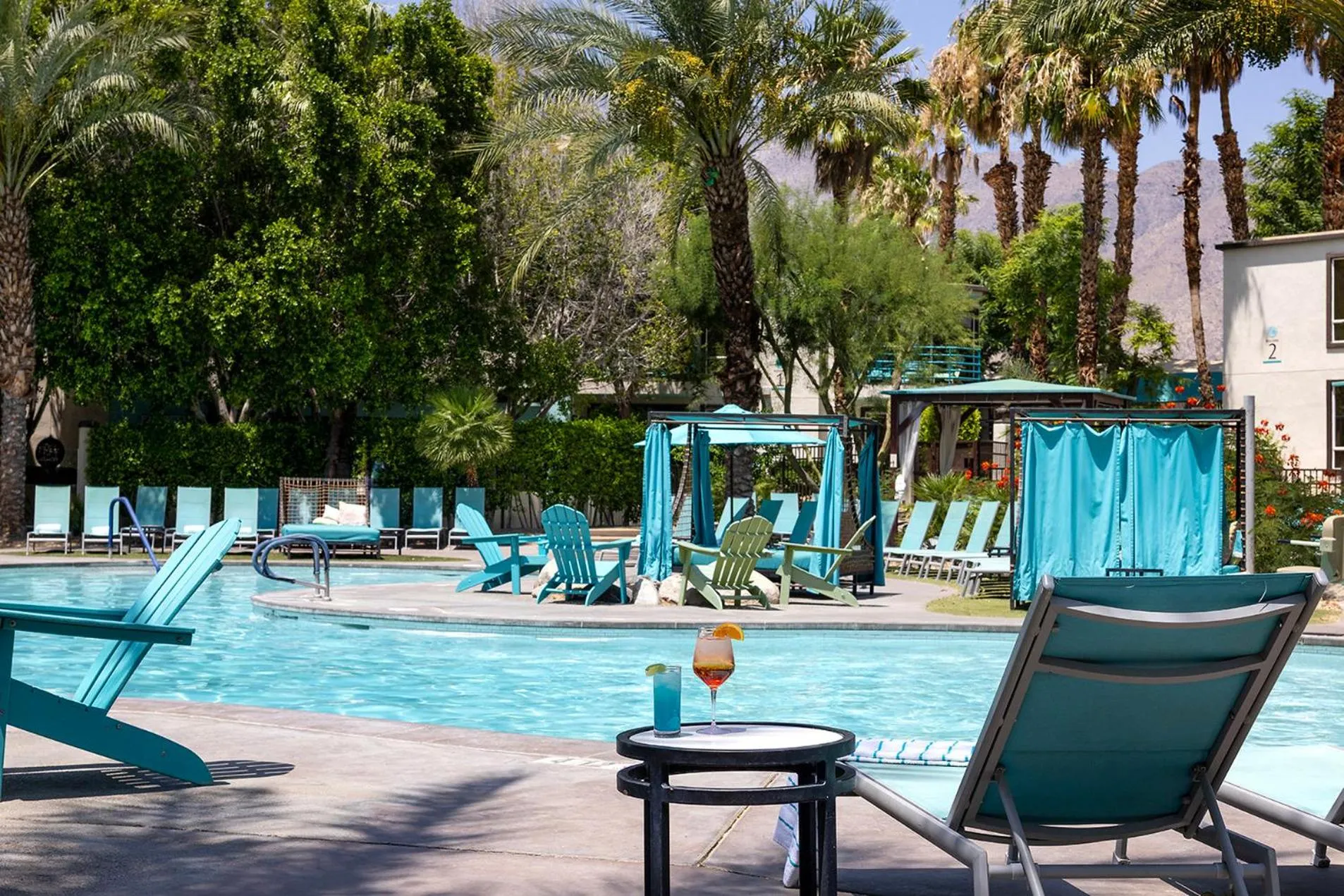 Swimming pool in Riviera Resort Palm Springs