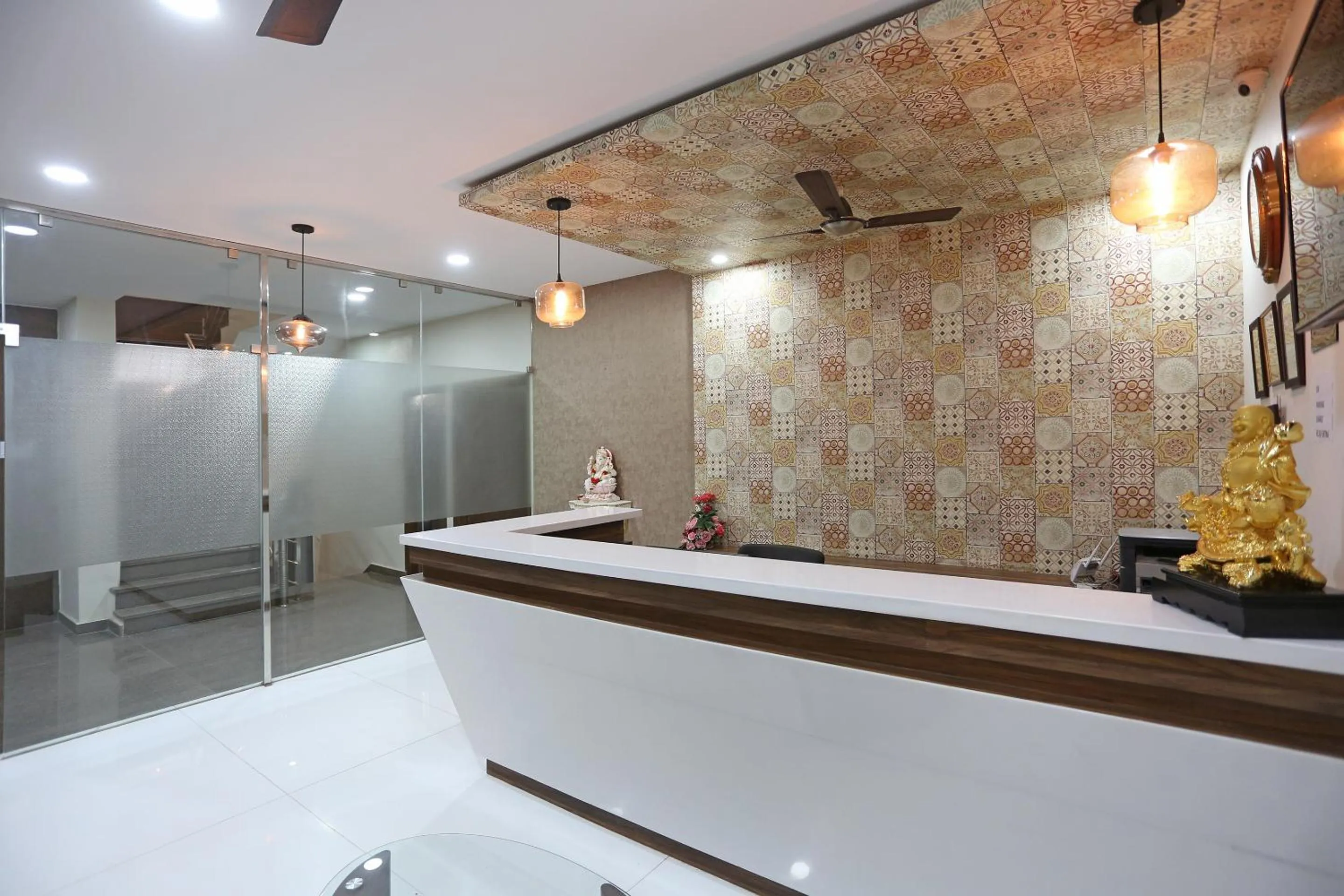 Lobby or reception in Super Capital O Swastika