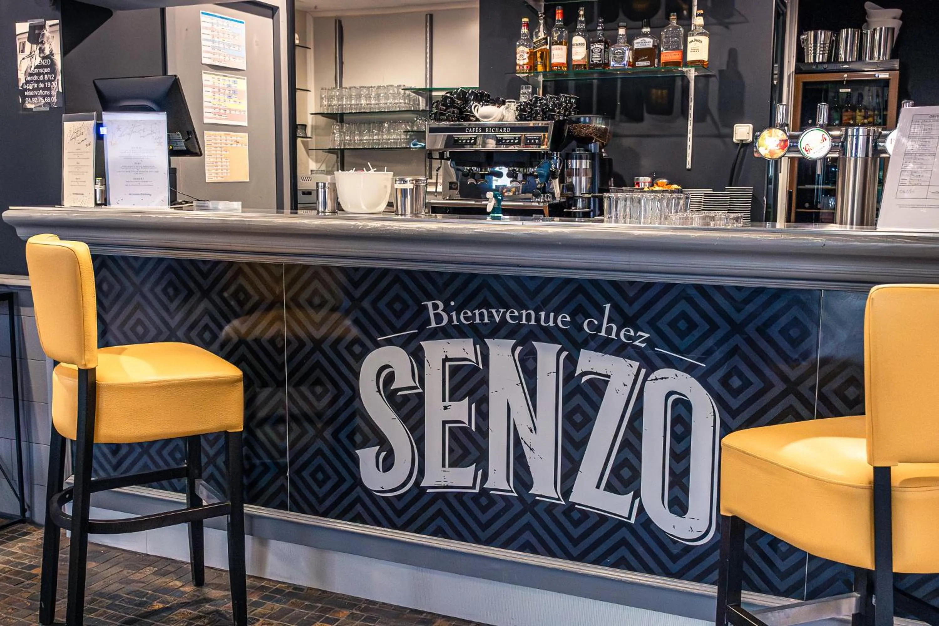 Restaurant/places to eat in Brit Hotel Confort Manosque Cadarache