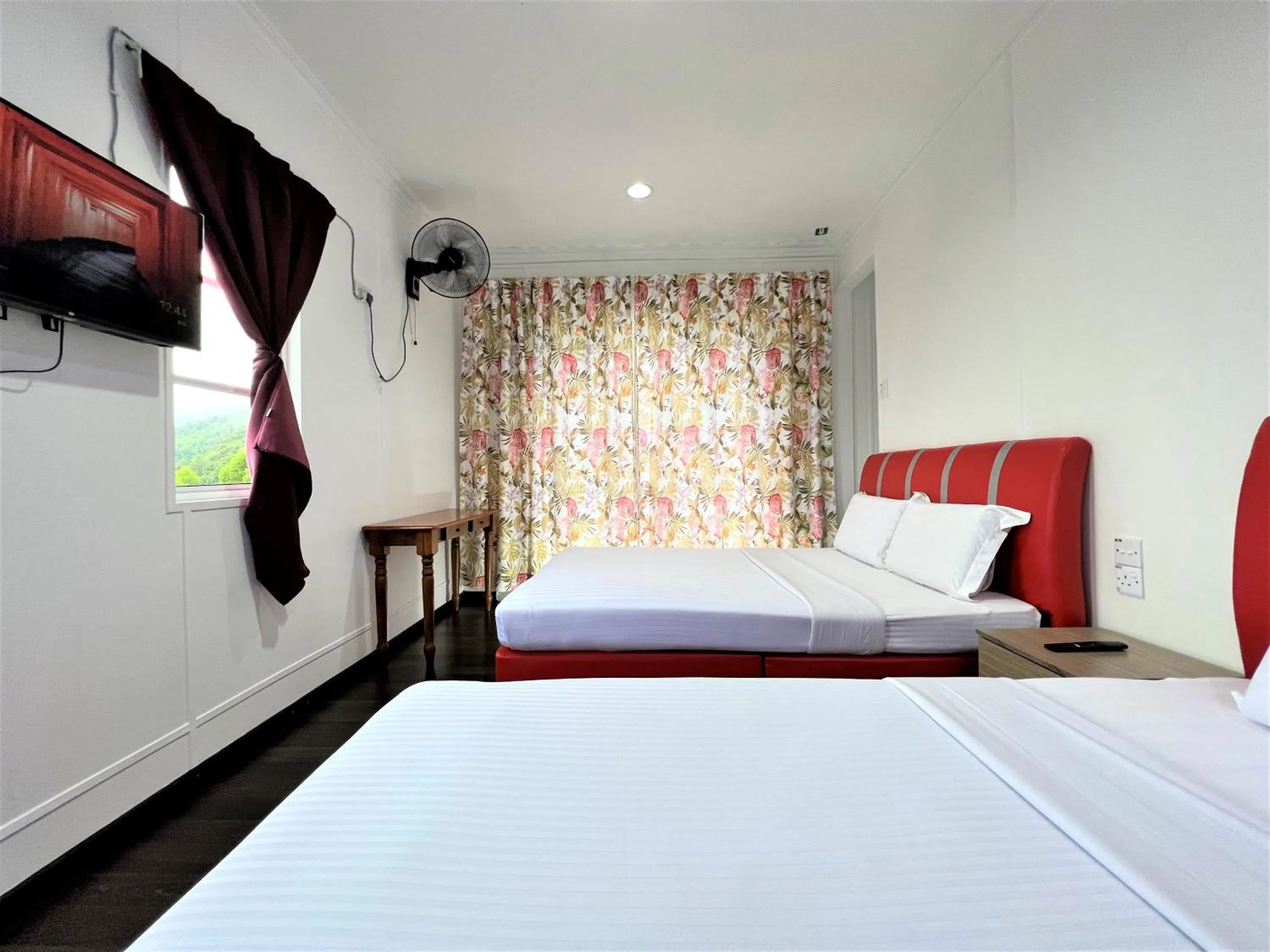 Bed in Suang Noh Homestay Kundasang