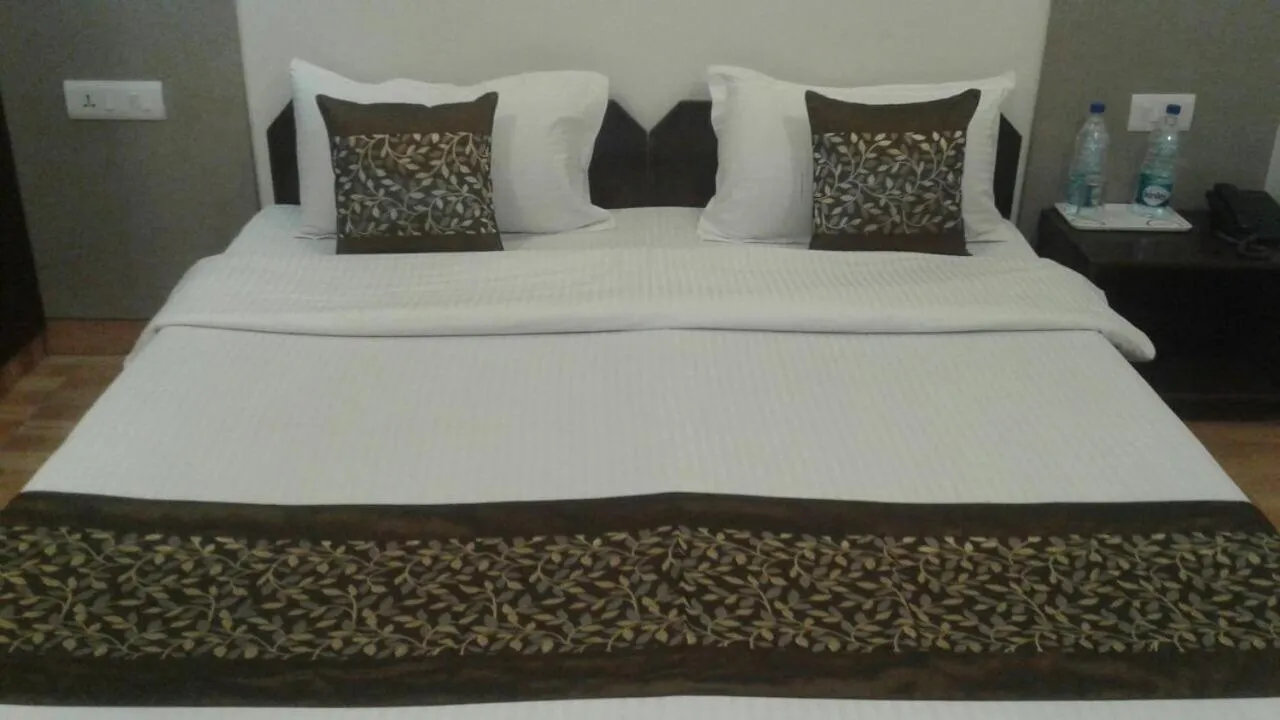 Bedroom, Bed in Pamposh Guest House GK II Market