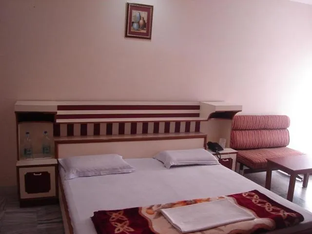 Bedroom, Bed in Pamposh Guest House GK II Market