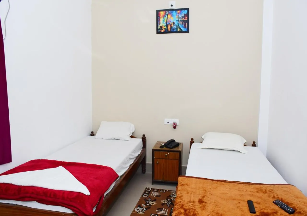 Bed in Satiya Guest House