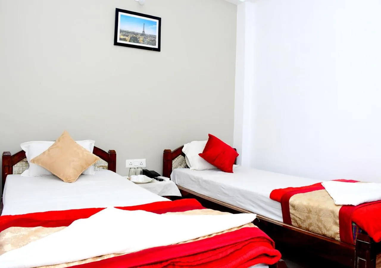 Bed in Satiya Guest House