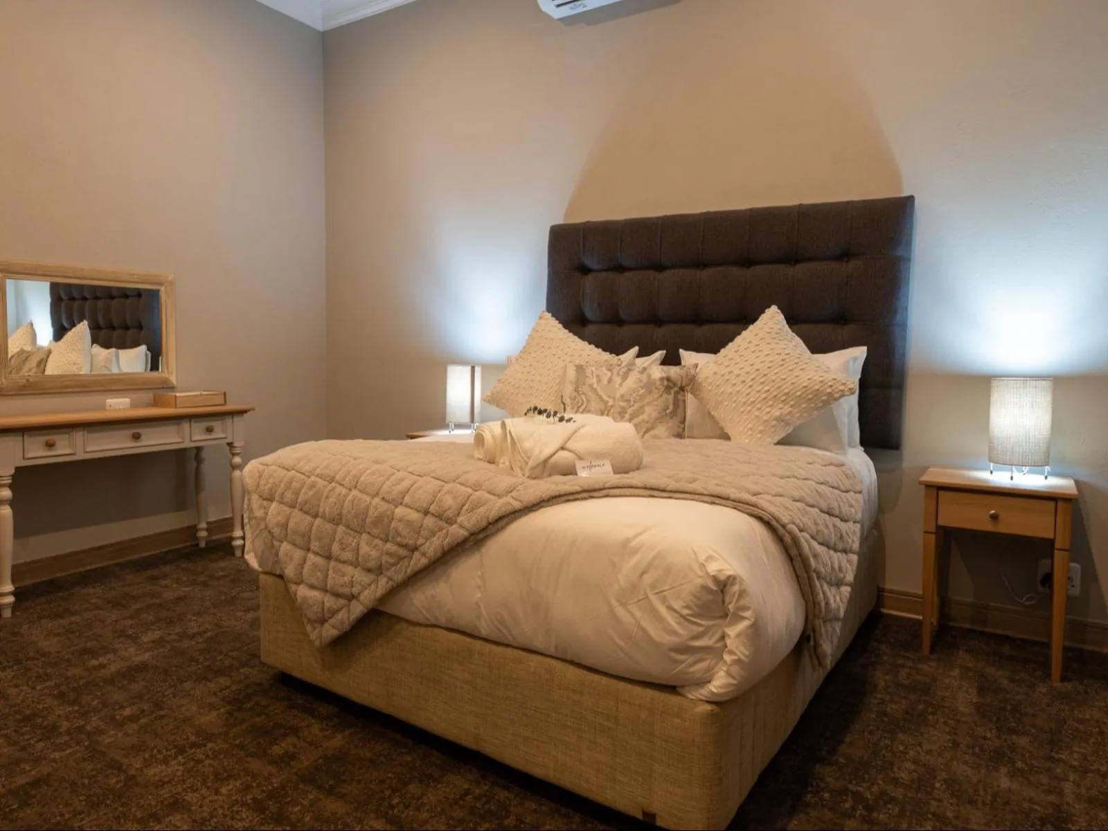 Photo of the whole room, Bed in Familia Guesthouse & Boutique Hotel