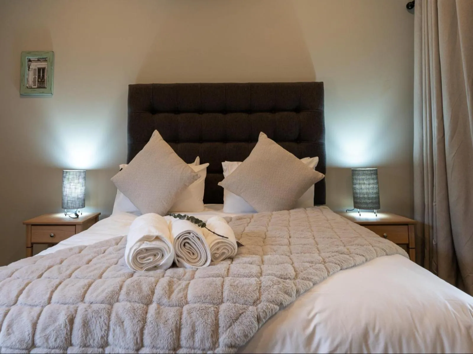 Bed in Familia Guesthouse & Boutique Hotel