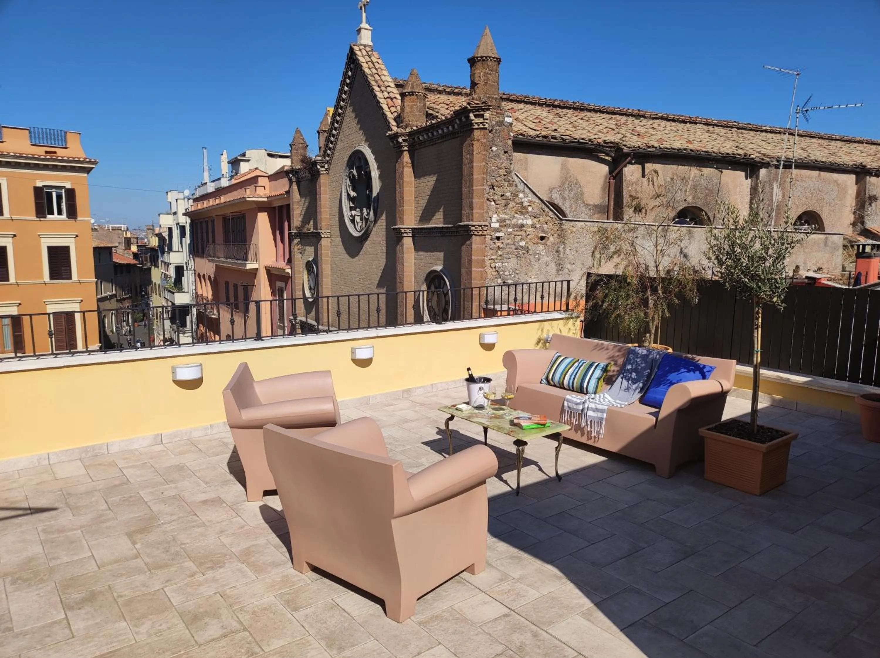 Patio in Regina Bed and Breakfast