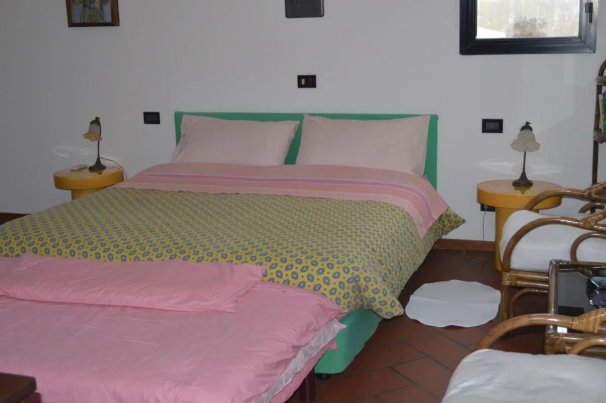 Photo of the whole room, Bed in B&B Tenuta Zavaia