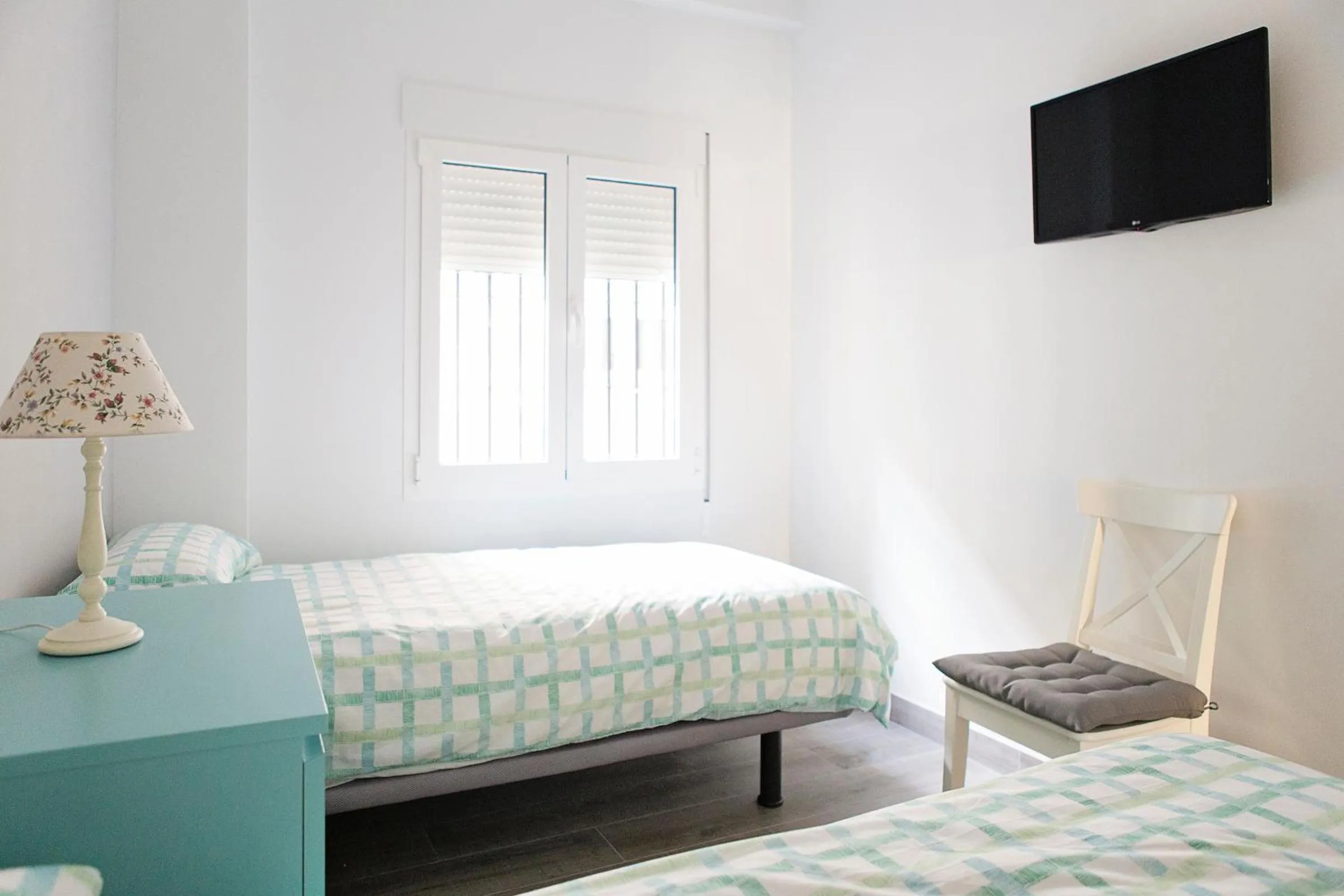 Bedroom, Bed in Hello Málaga Flat Victoria