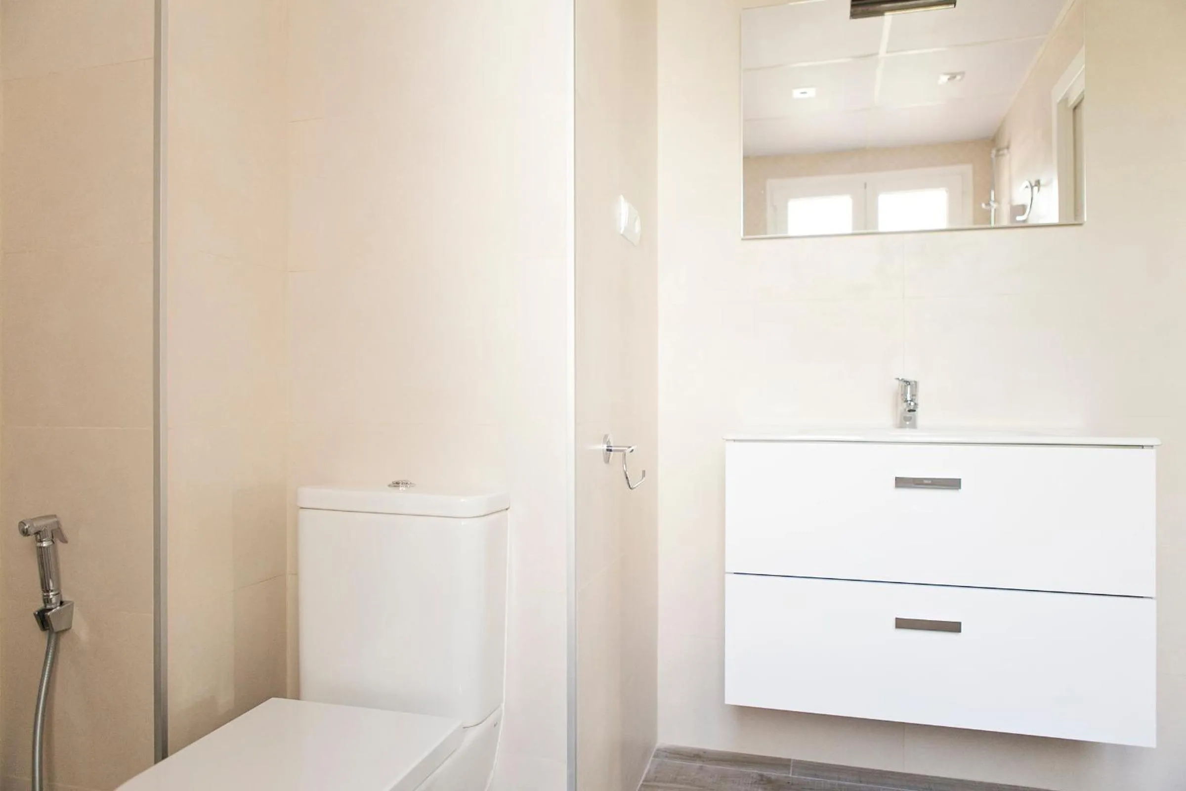 Bathroom in Hello Málaga Flat Victoria