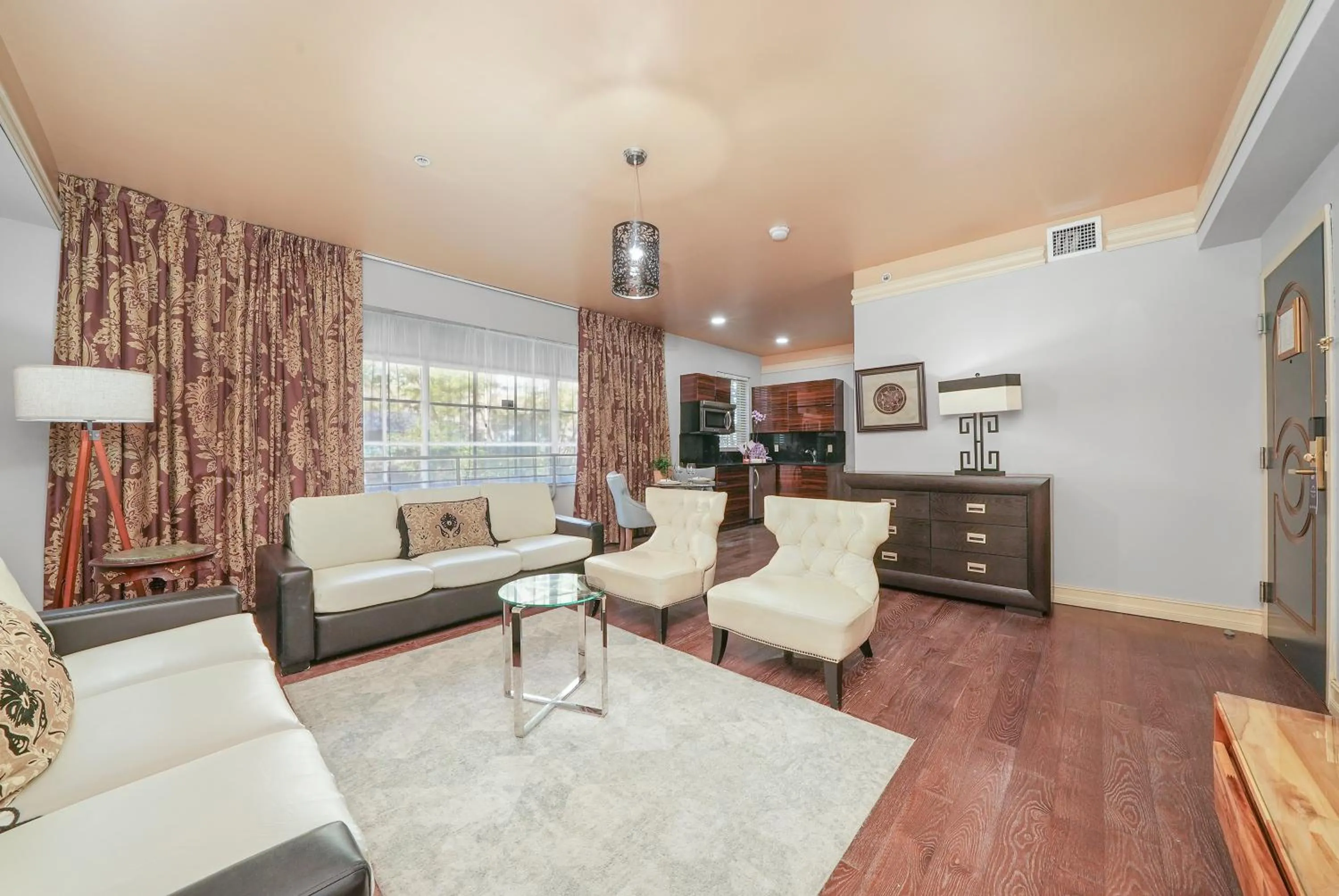 Living room in Riviera Suites