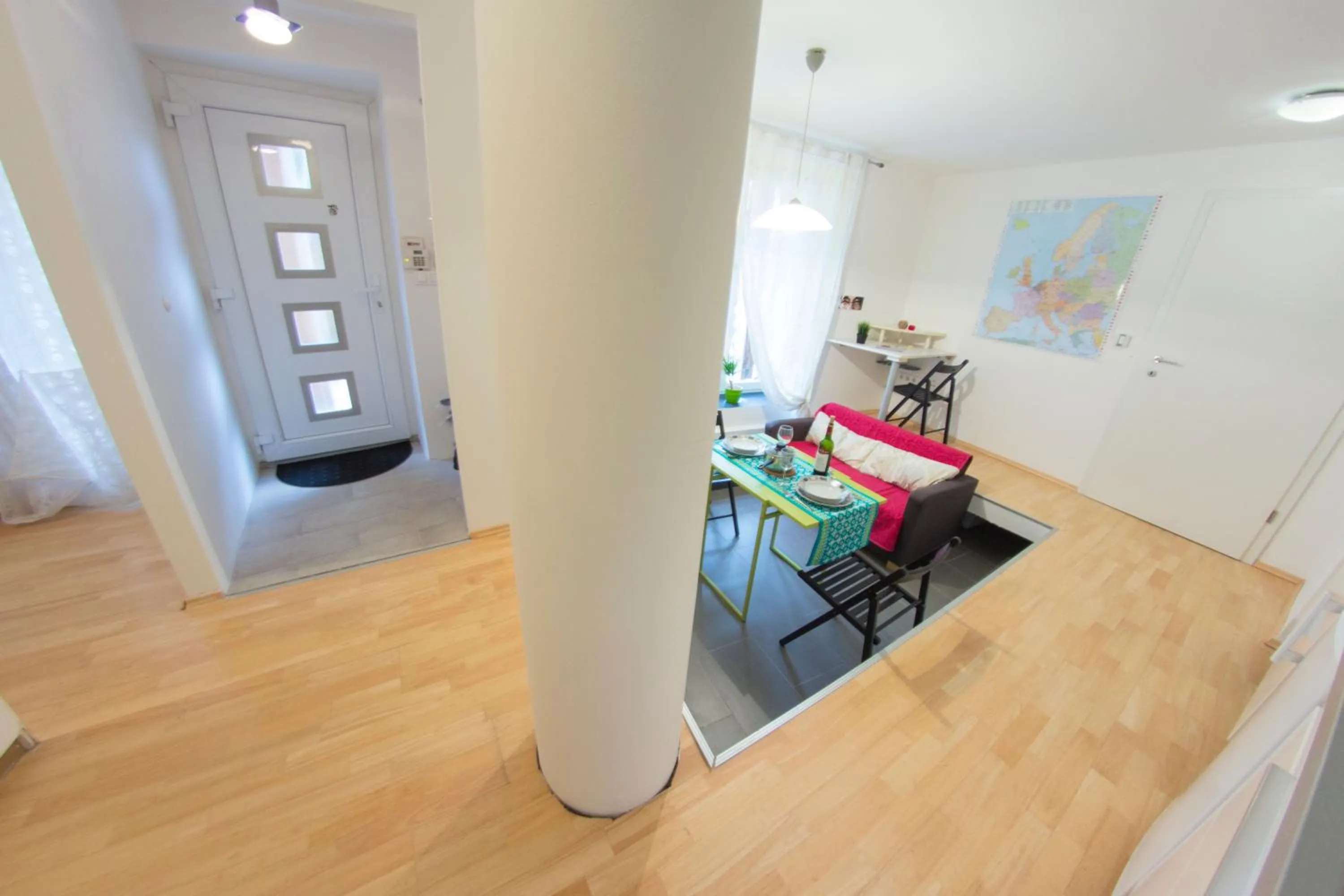 Living room in Studio L