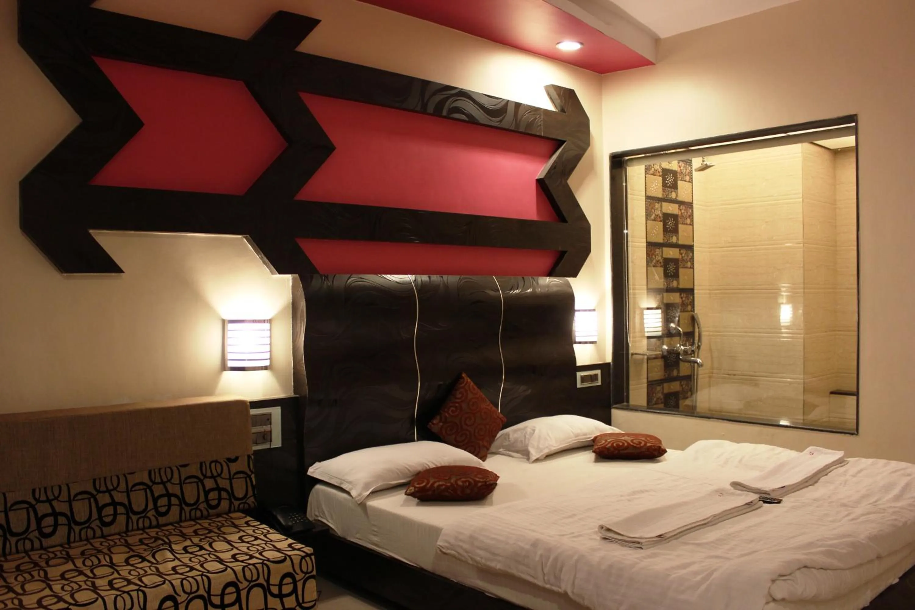 Bed in JS Excellency