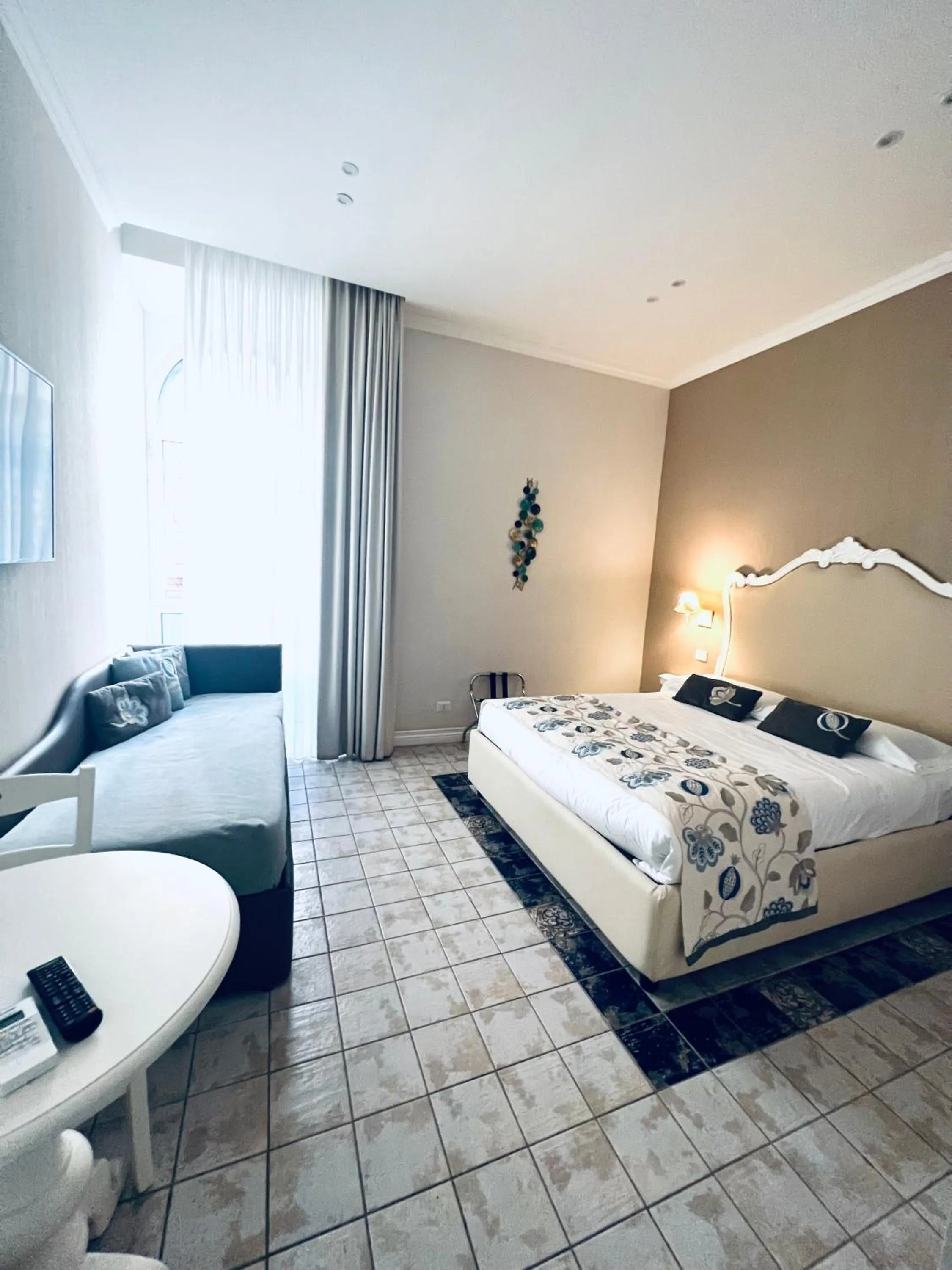 Bed in Certosa Suite