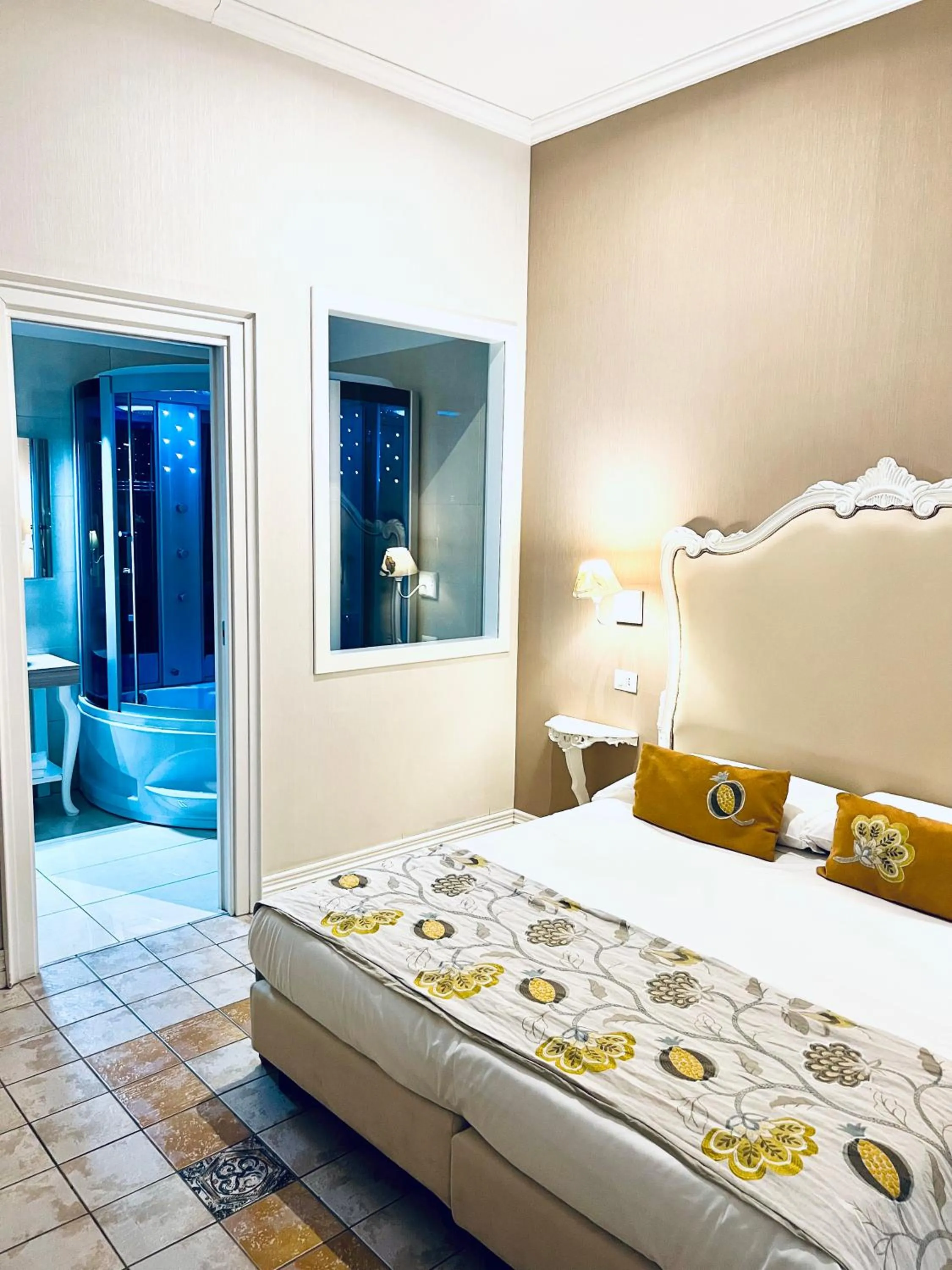 Bed in Certosa Suite