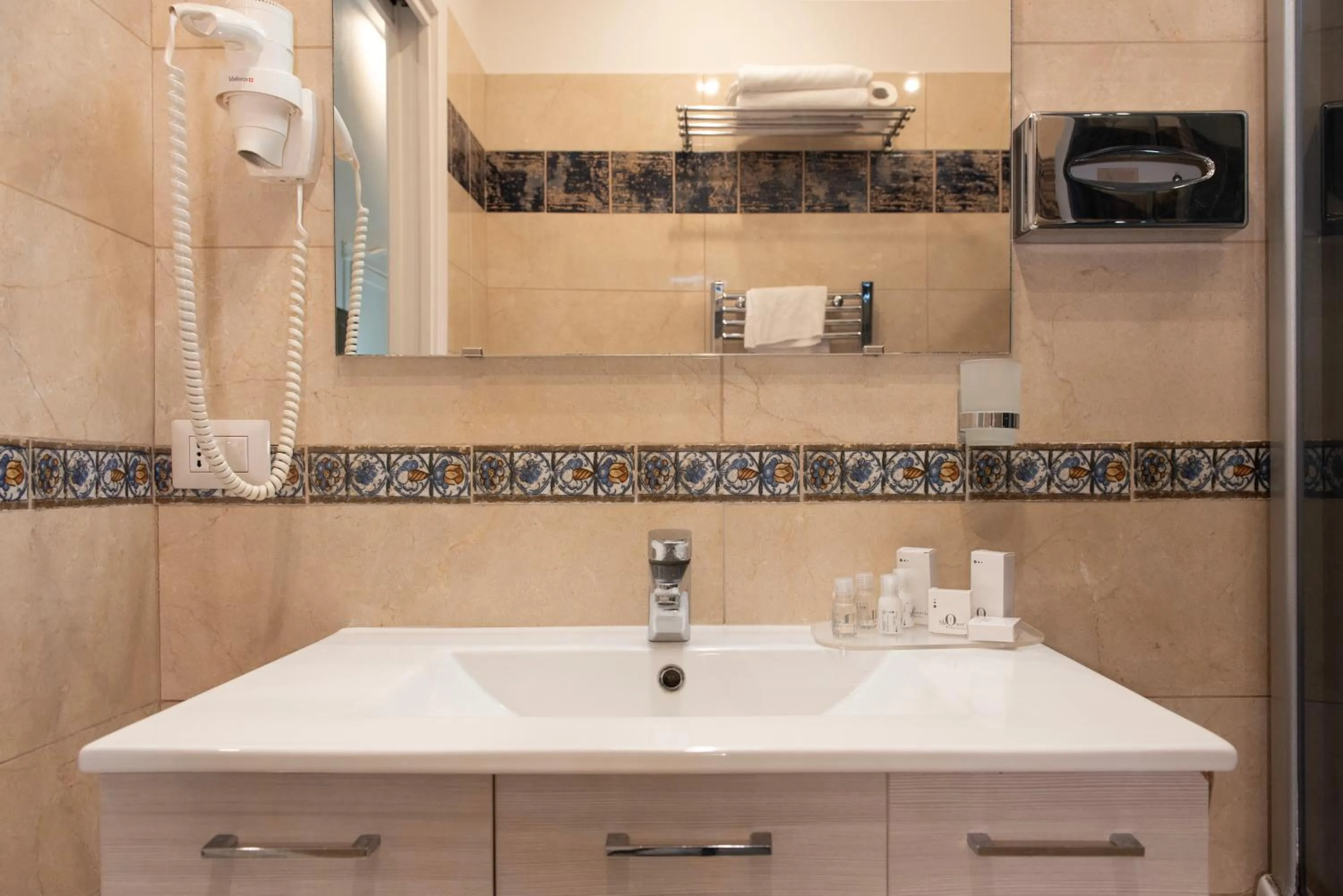 laundry in Certosa Suite