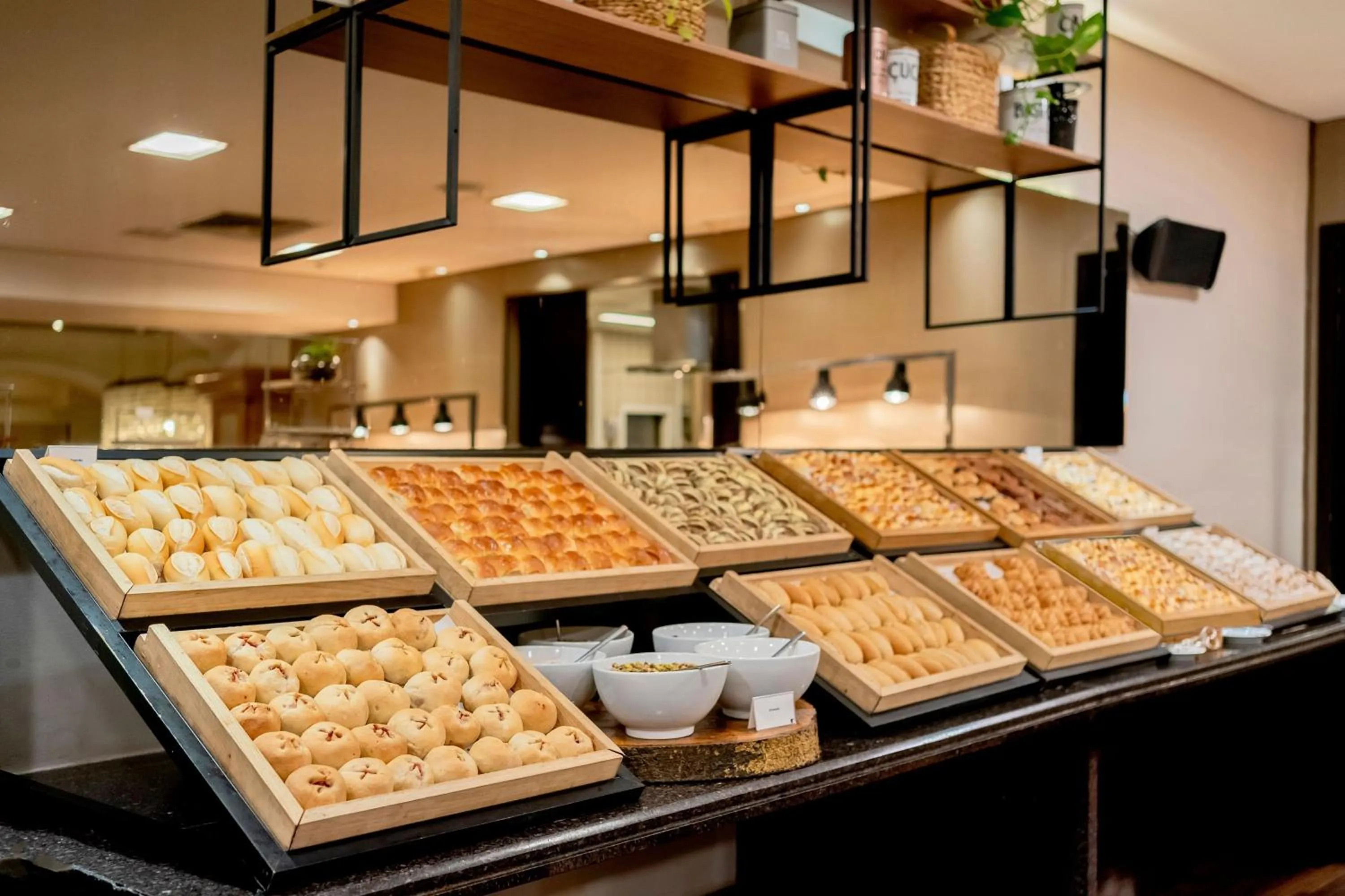 Restaurant/places to eat in JW Marriott Rio de Janeiro