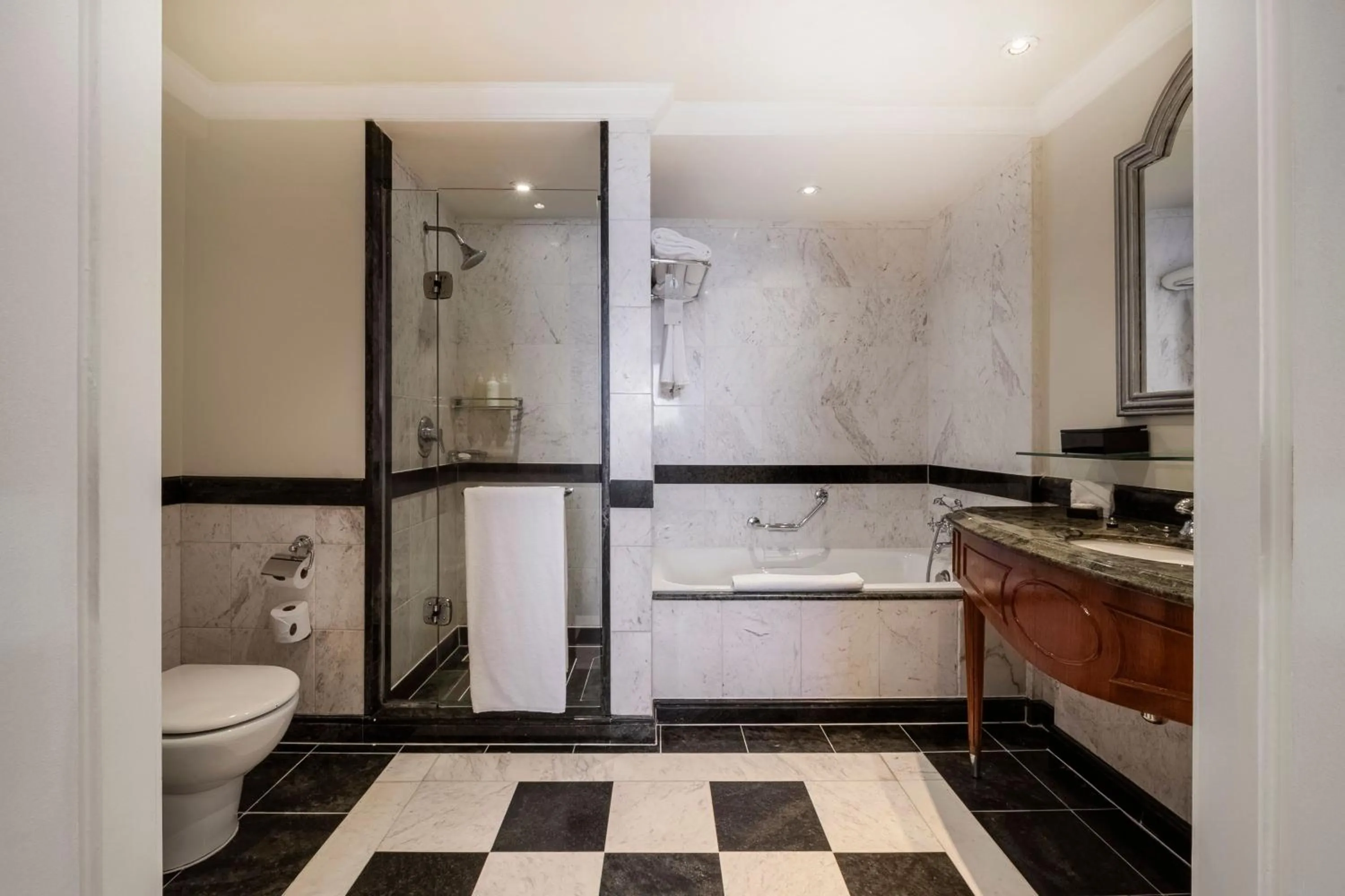 Bathroom in JW Marriott Rio de Janeiro