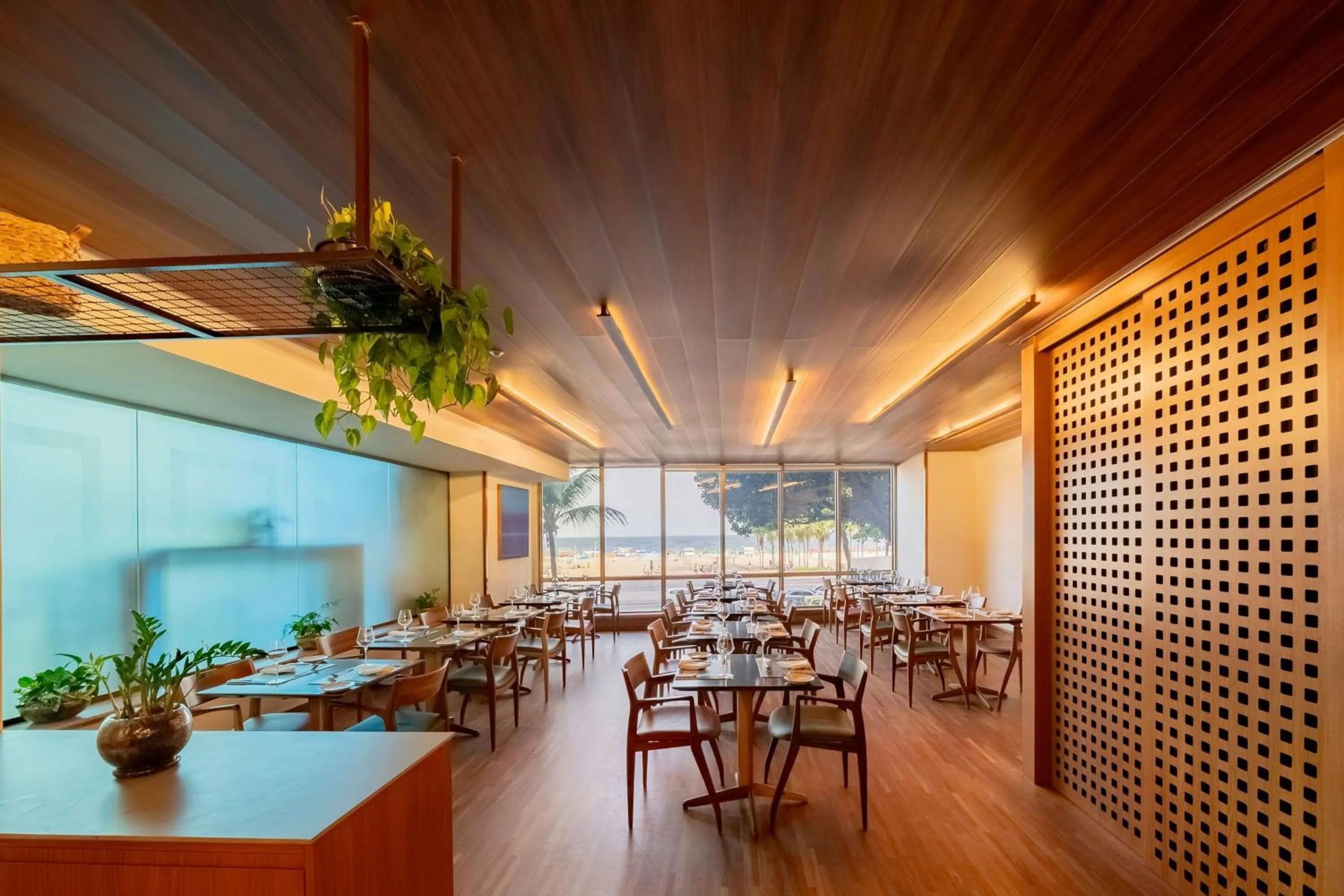 Restaurant/places to eat in JW Marriott Rio de Janeiro