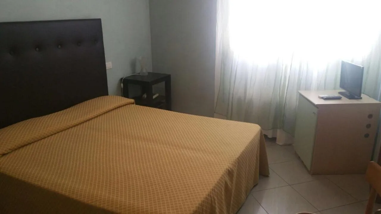 Bedroom in Hotel ILLI