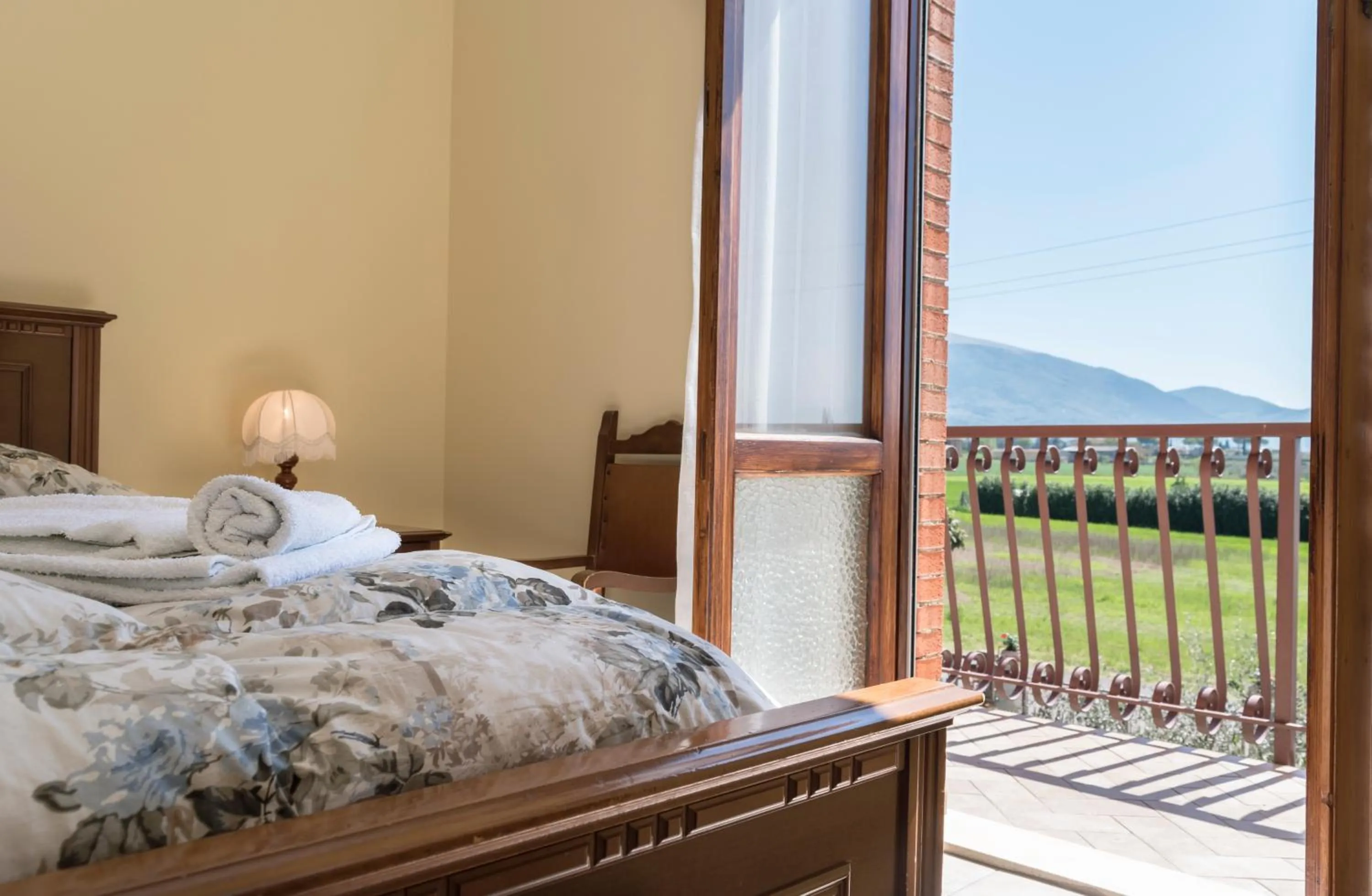 Balcony/Terrace, Bed in Camere Mariella