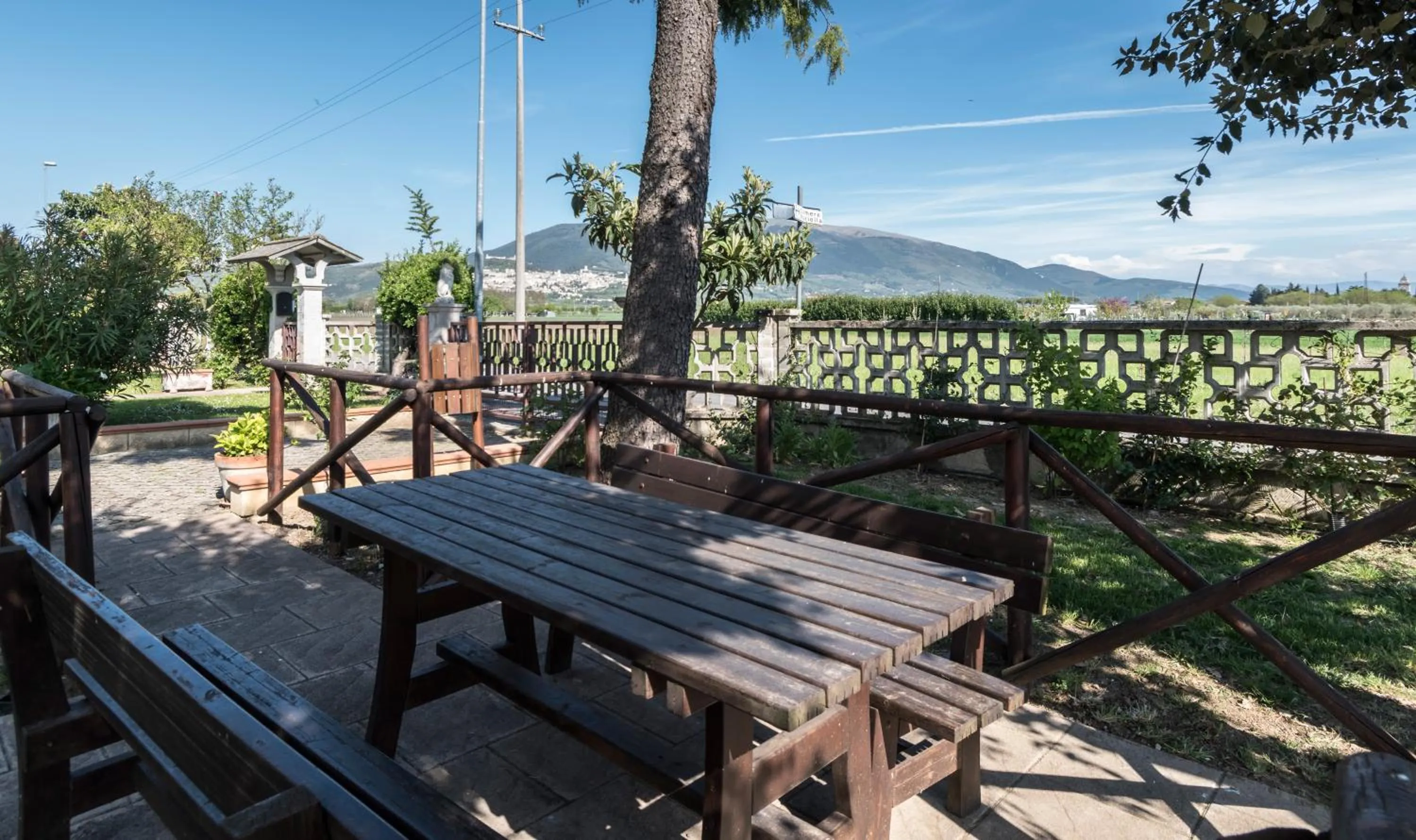 Property building in Camere Mariella