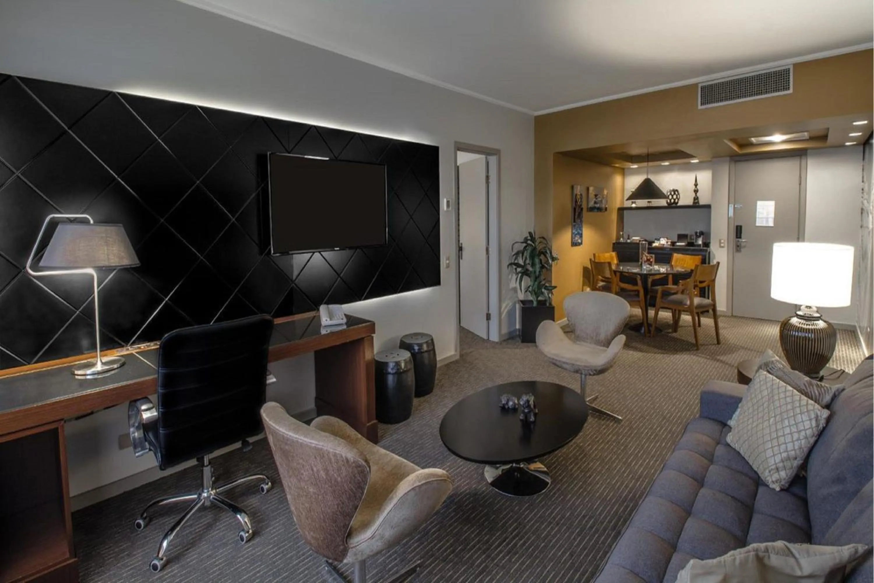 Bedroom in Marriott São Paulo Airport Hotel