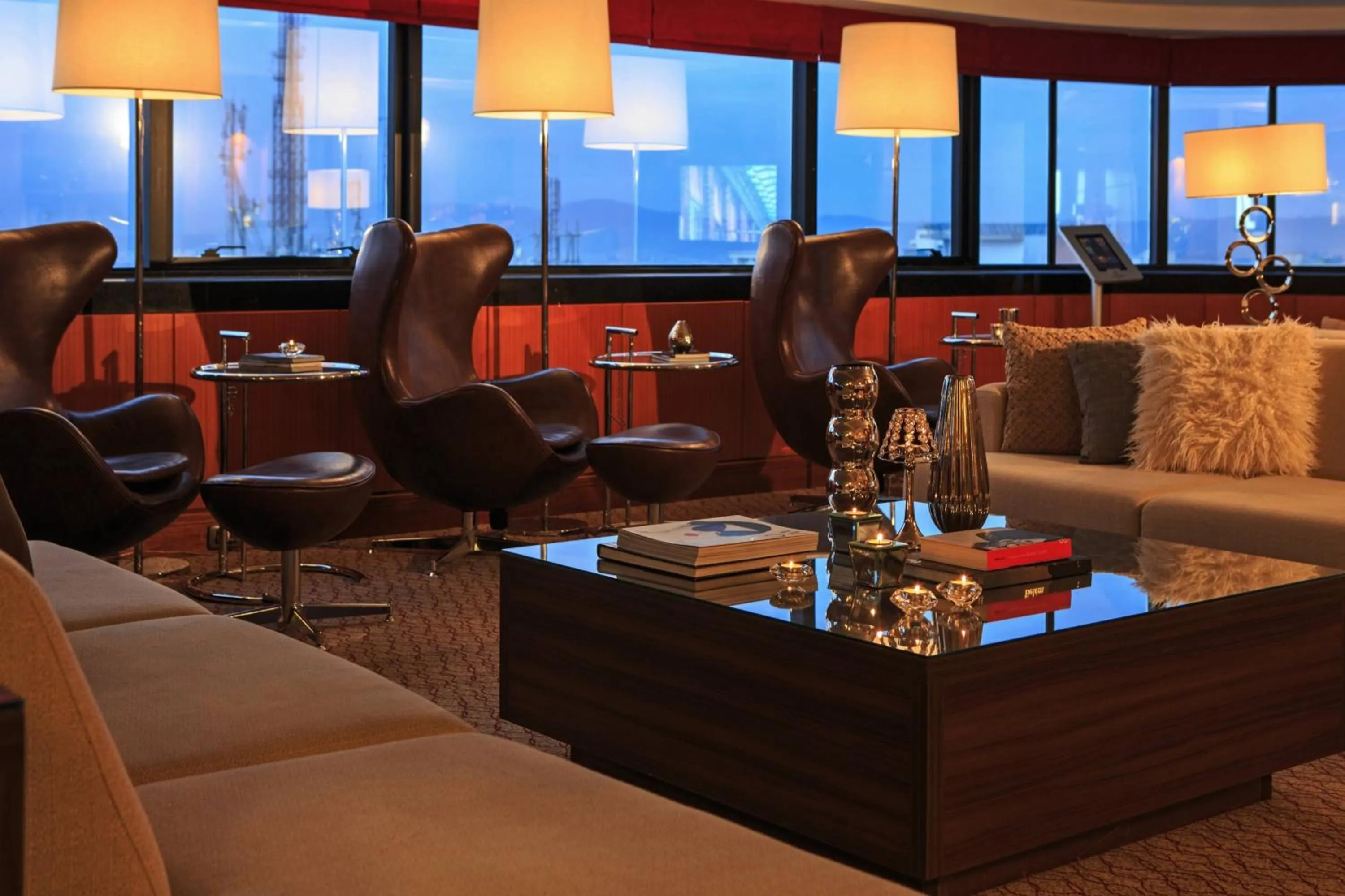 Lounge or bar in Renaissance São Paulo Hotel