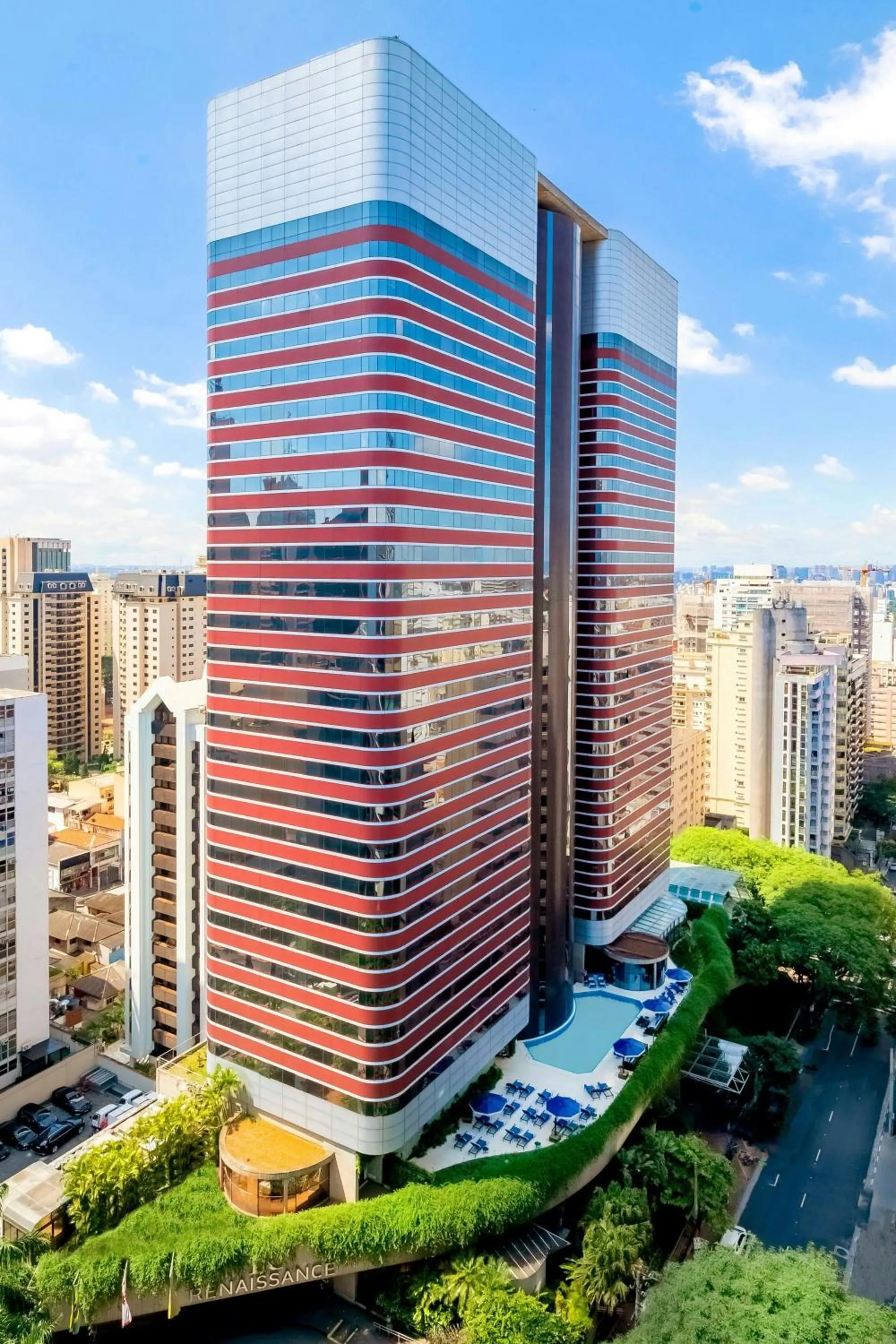Property building in Renaissance São Paulo Hotel