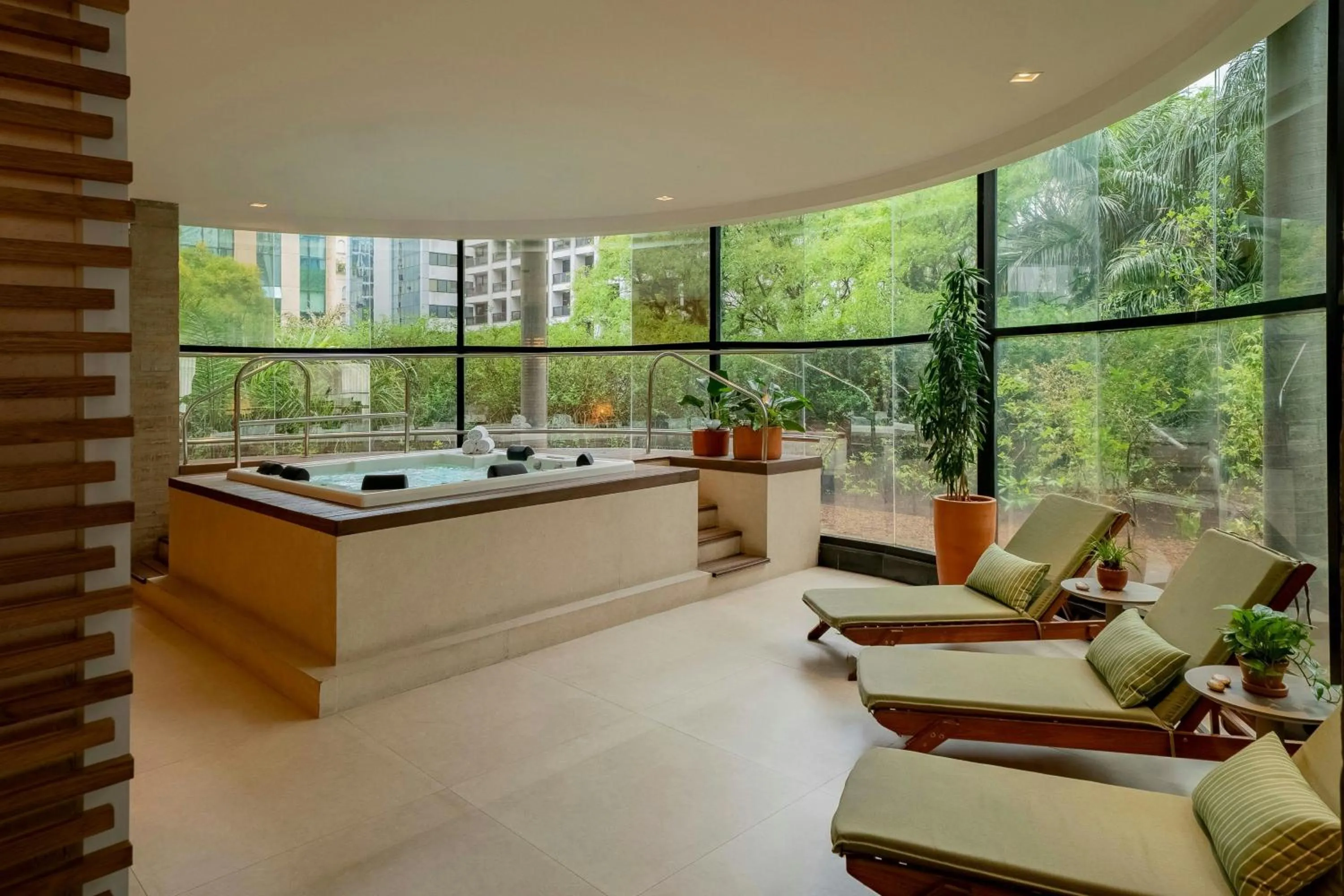 Spa and wellness centre/facilities in Renaissance São Paulo Hotel