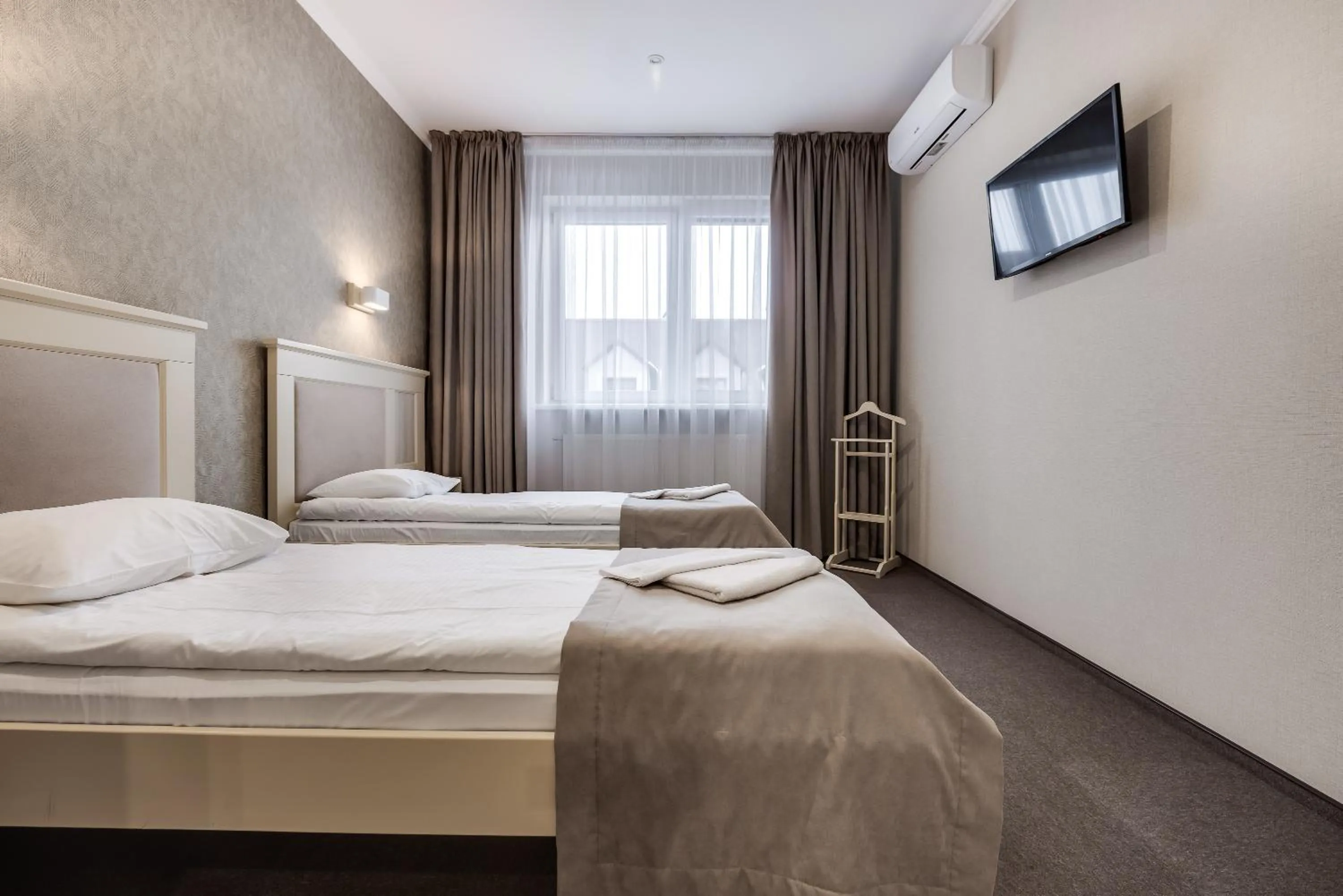 Large Twin Room in Hotel Korona