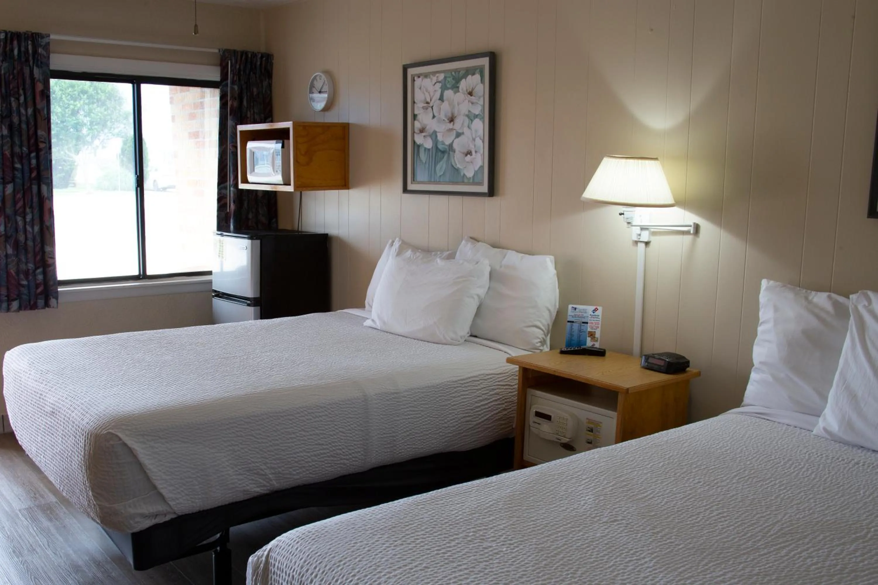 Bed in Florentine Family Motel