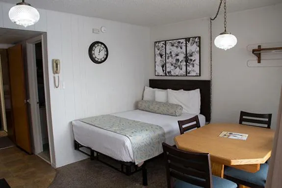 Bed in Florentine Family Motel