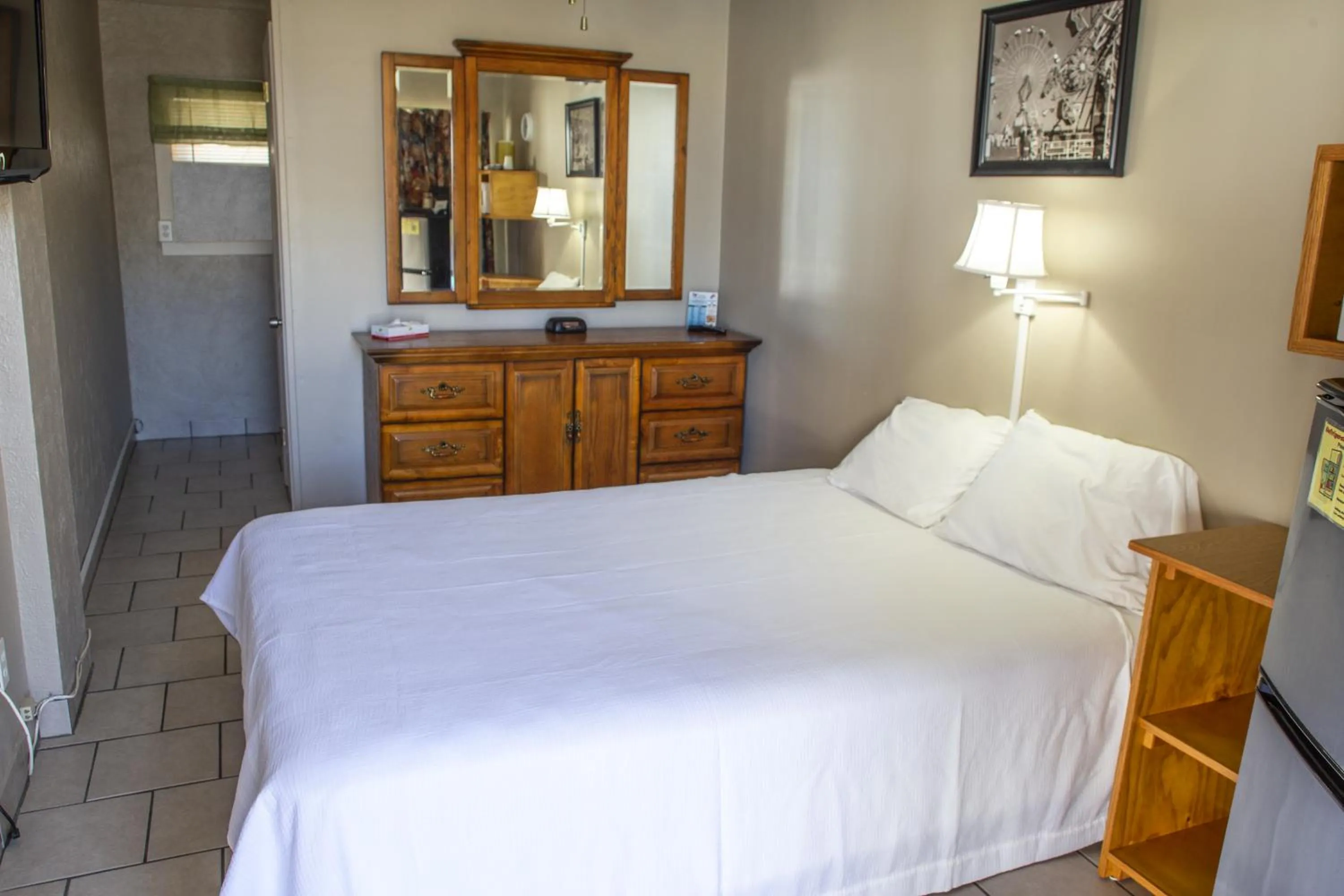 Bed in Florentine Family Motel