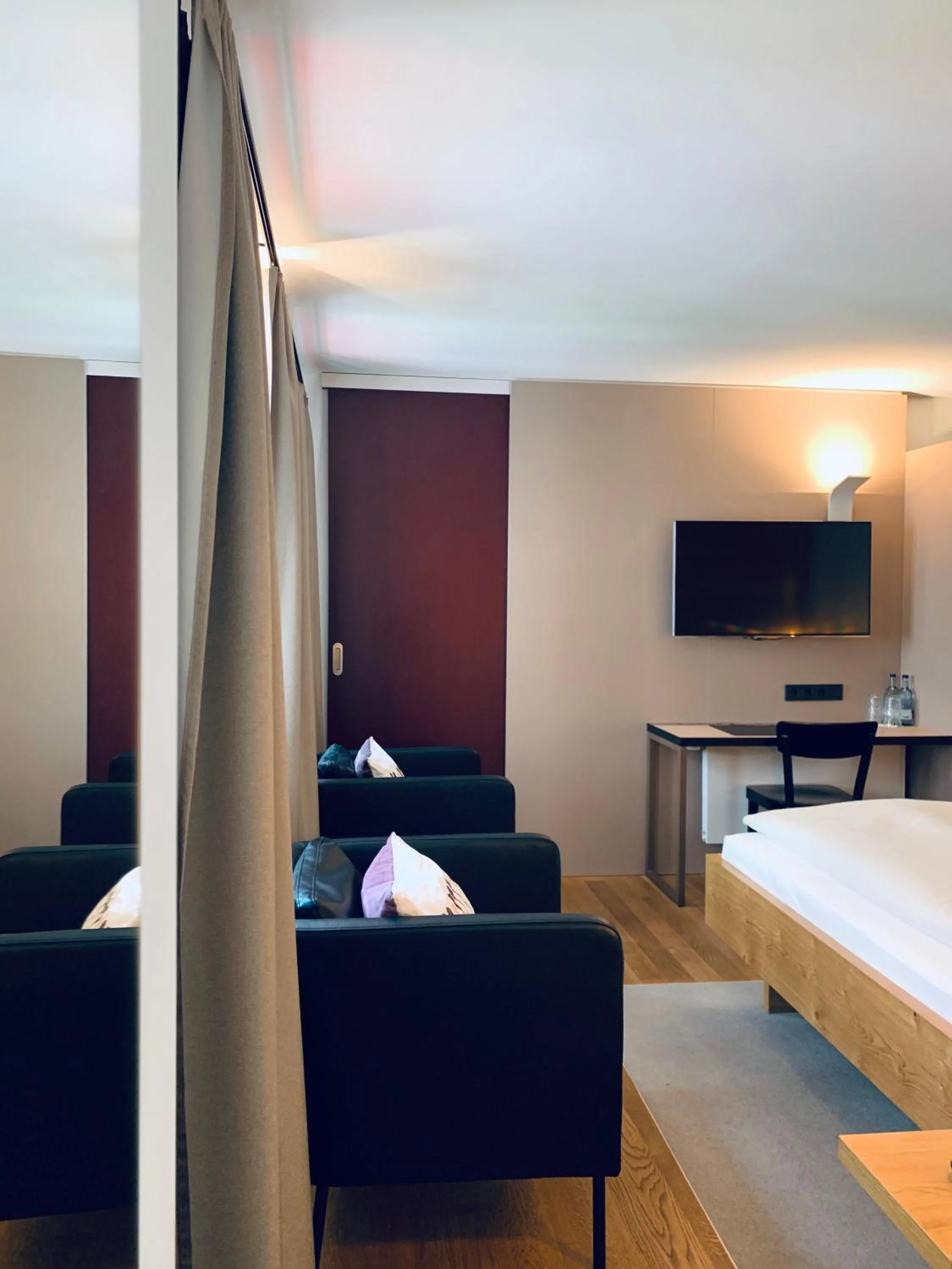 Bedroom, Bed in Stadthotel Kachelofen