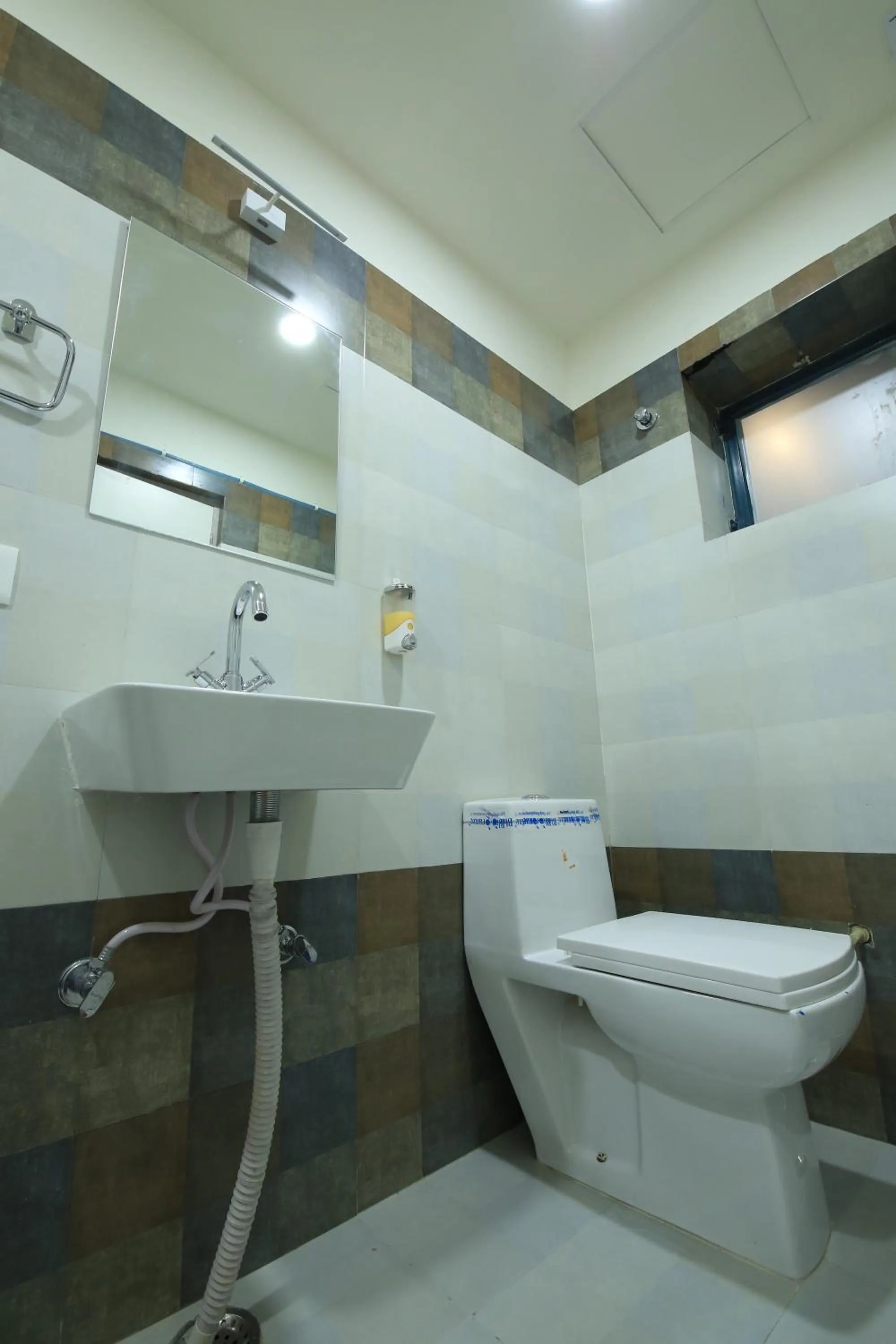 Shower in Blue Beds Hostel