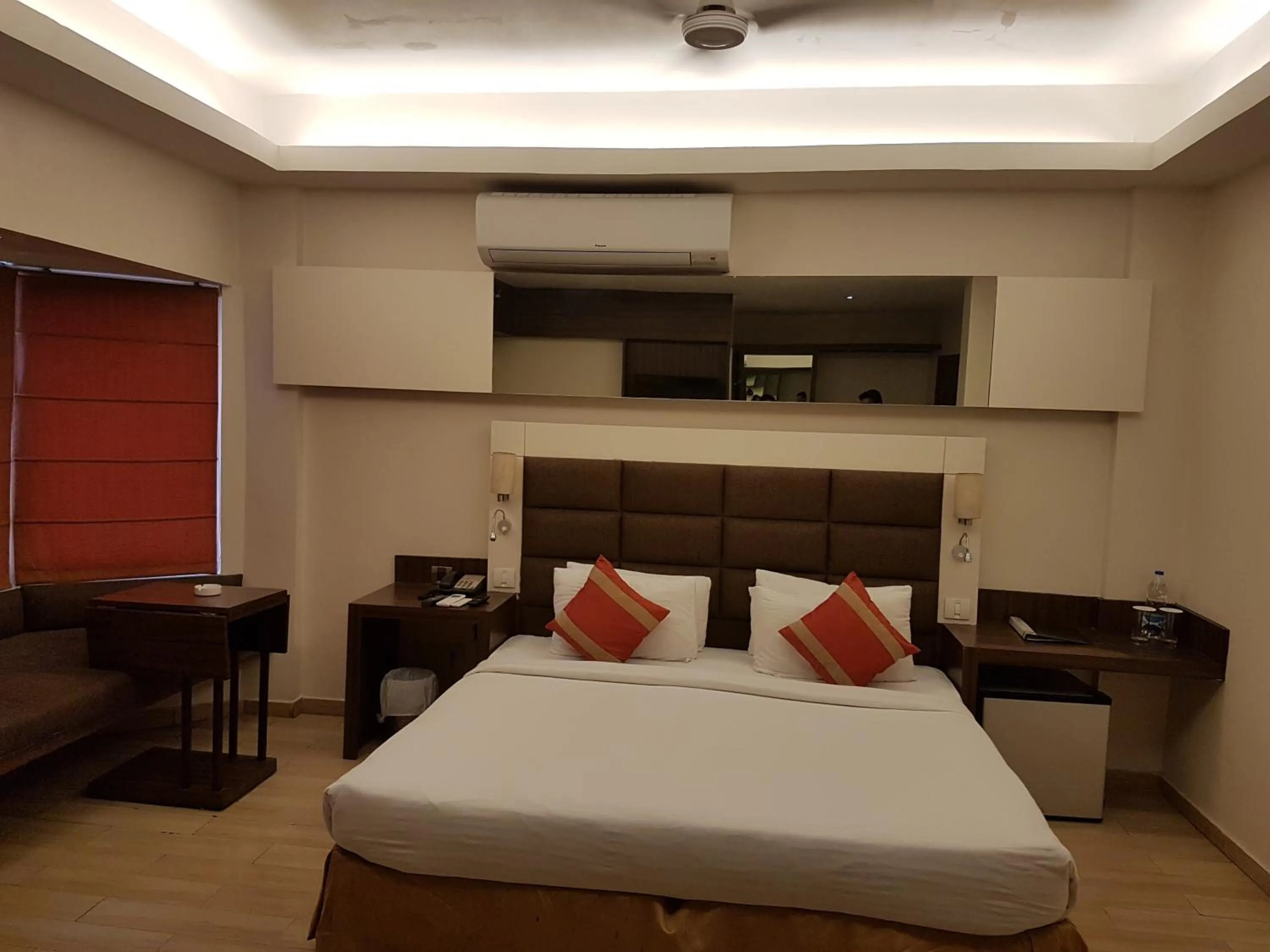 Bed in Hotel Arif Castles