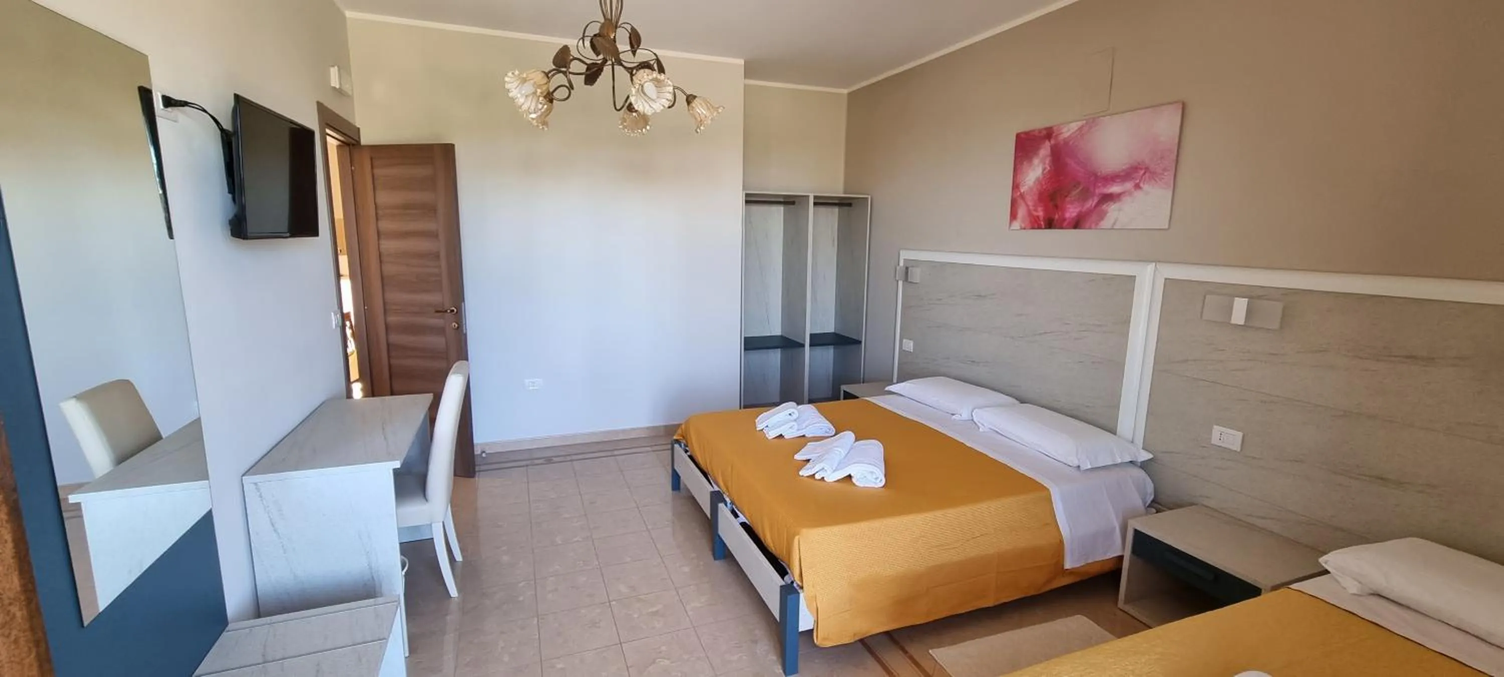 Bed in B&B Villa Eleonora Tropea