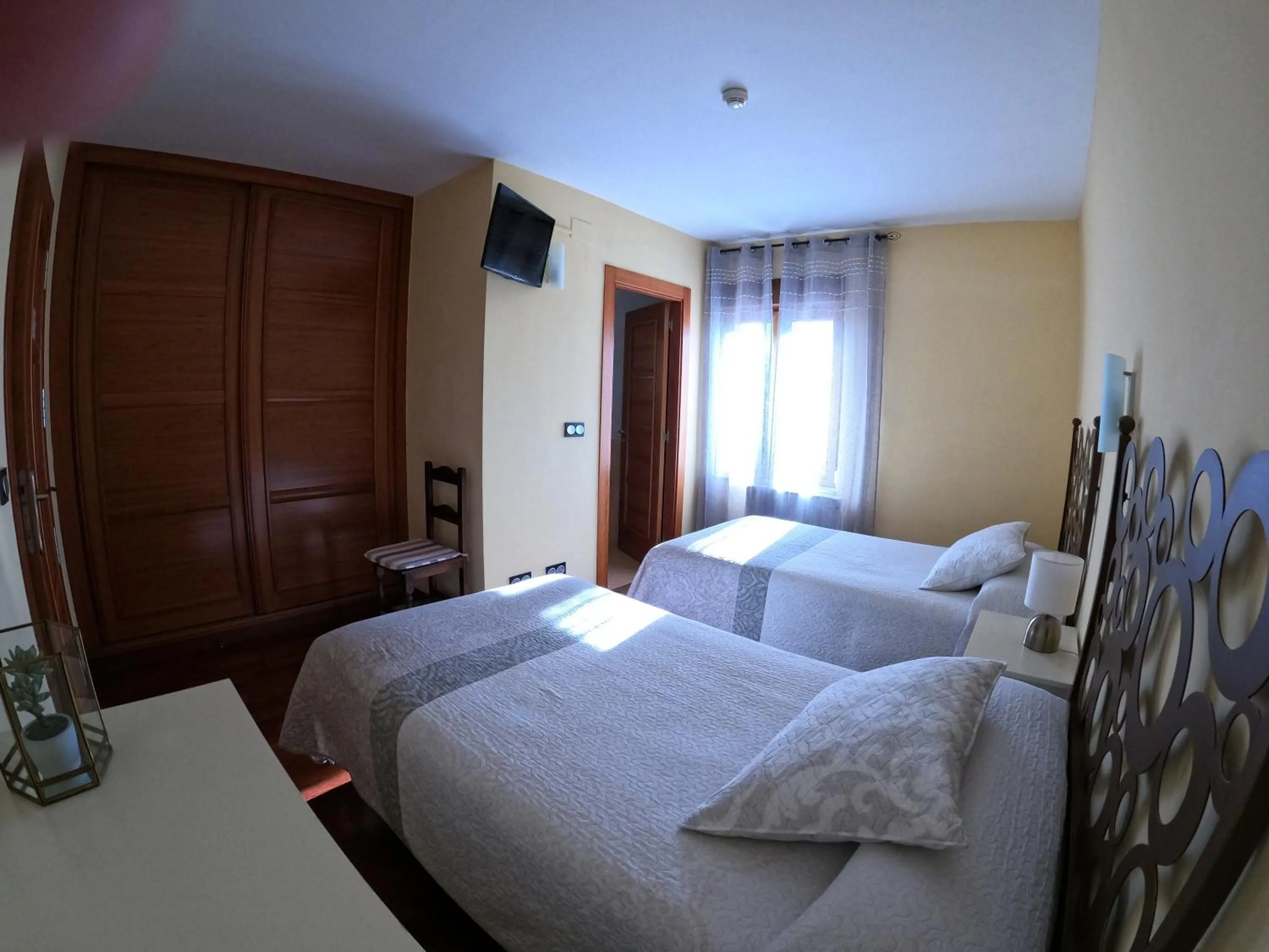 Bed in Hostal plaza mayor carrión de los condes