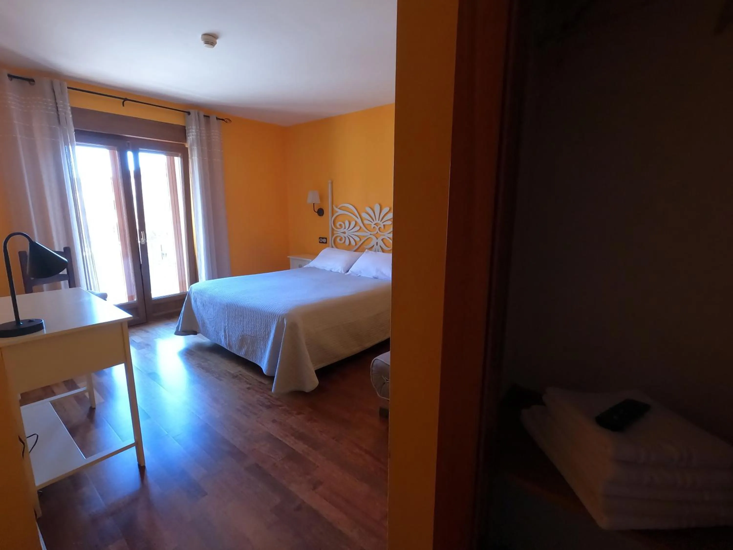 Bed in Hostal plaza mayor carrión de los condes