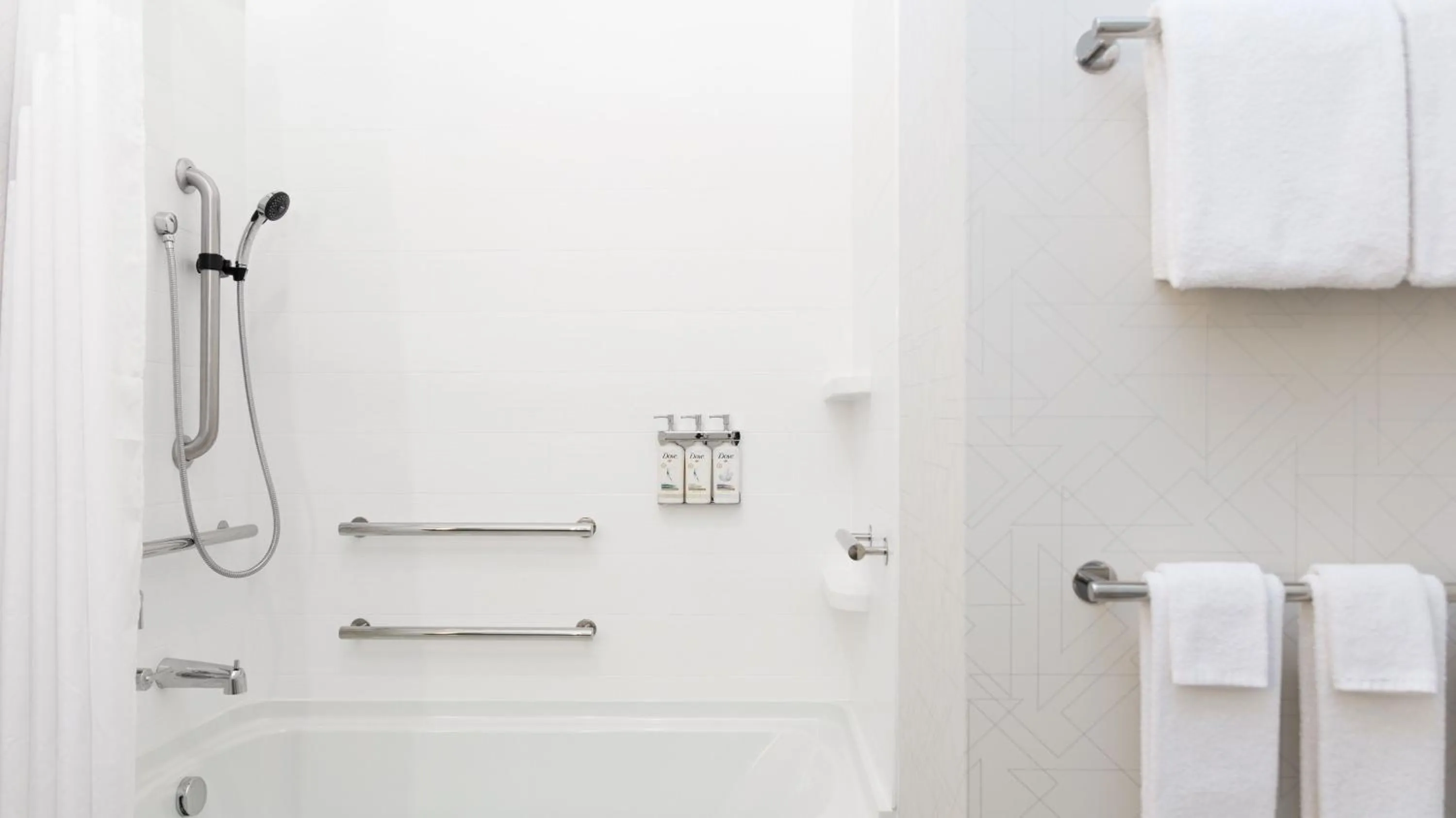 Photo of the whole room in Holiday Inn Express & Suites Chatsworth by IHG