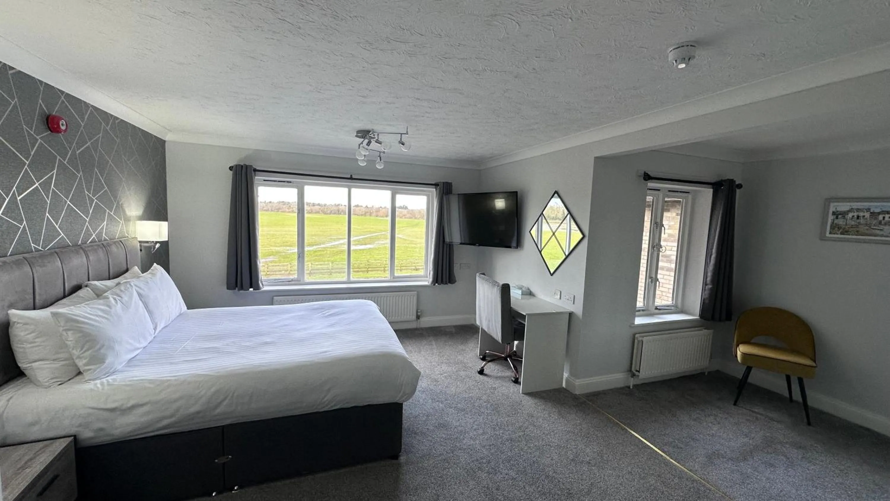 Bed in Dolphin Hotel St Ives