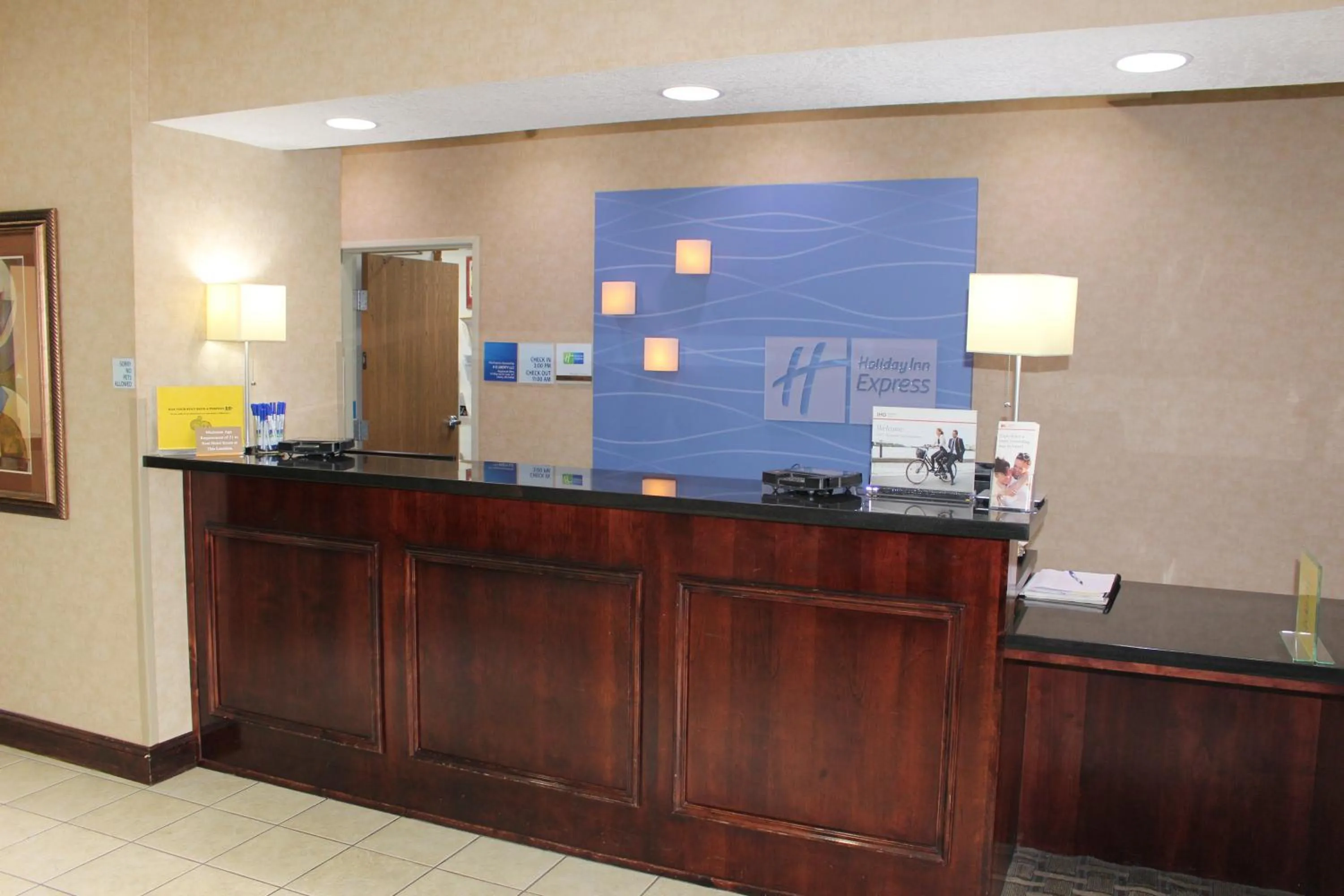 Property building in Holiday Inn Express Kansas City Liberty Missouri by IHG