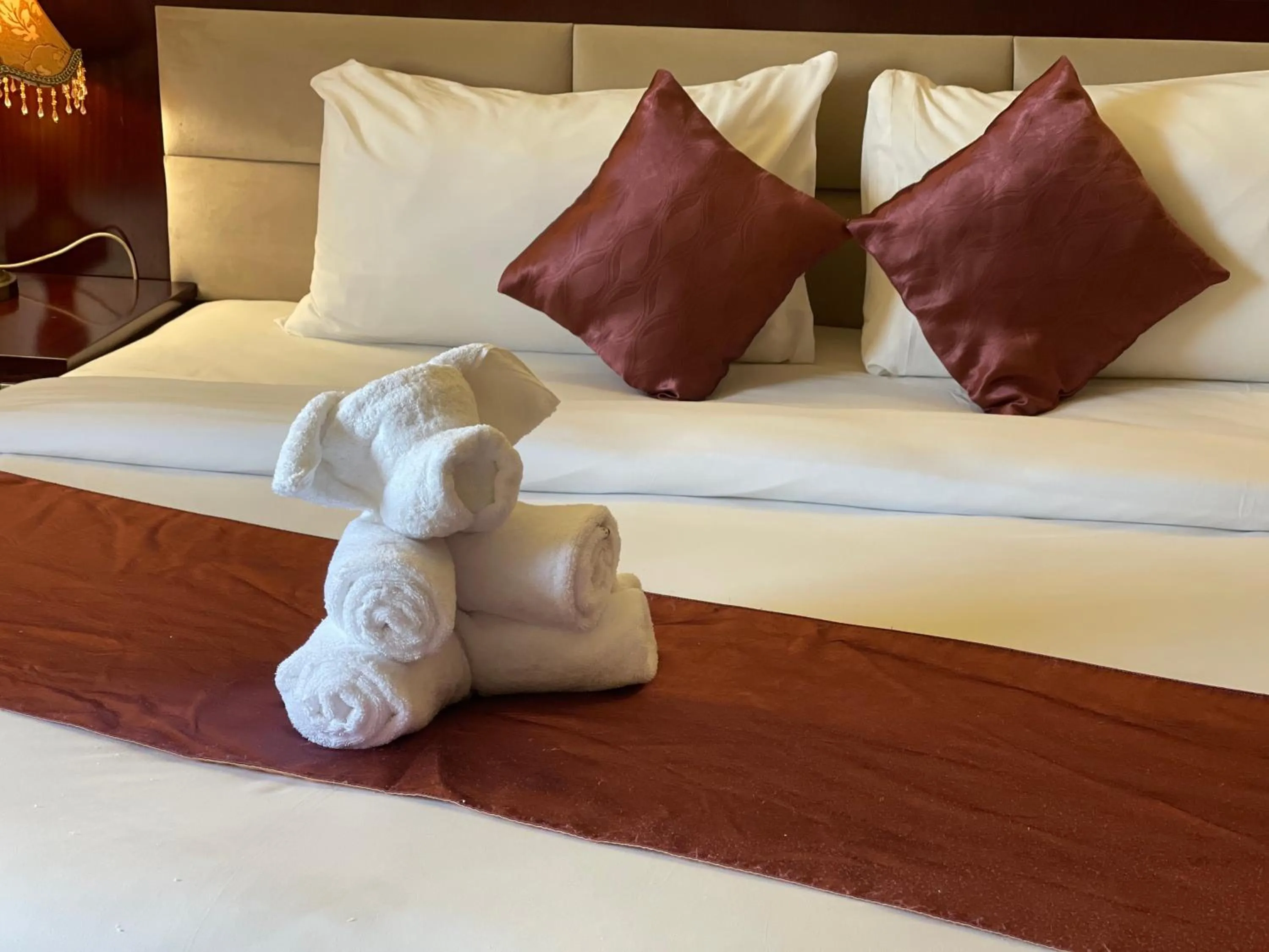 Bedroom, Bed in Boulevard Palace Hotel