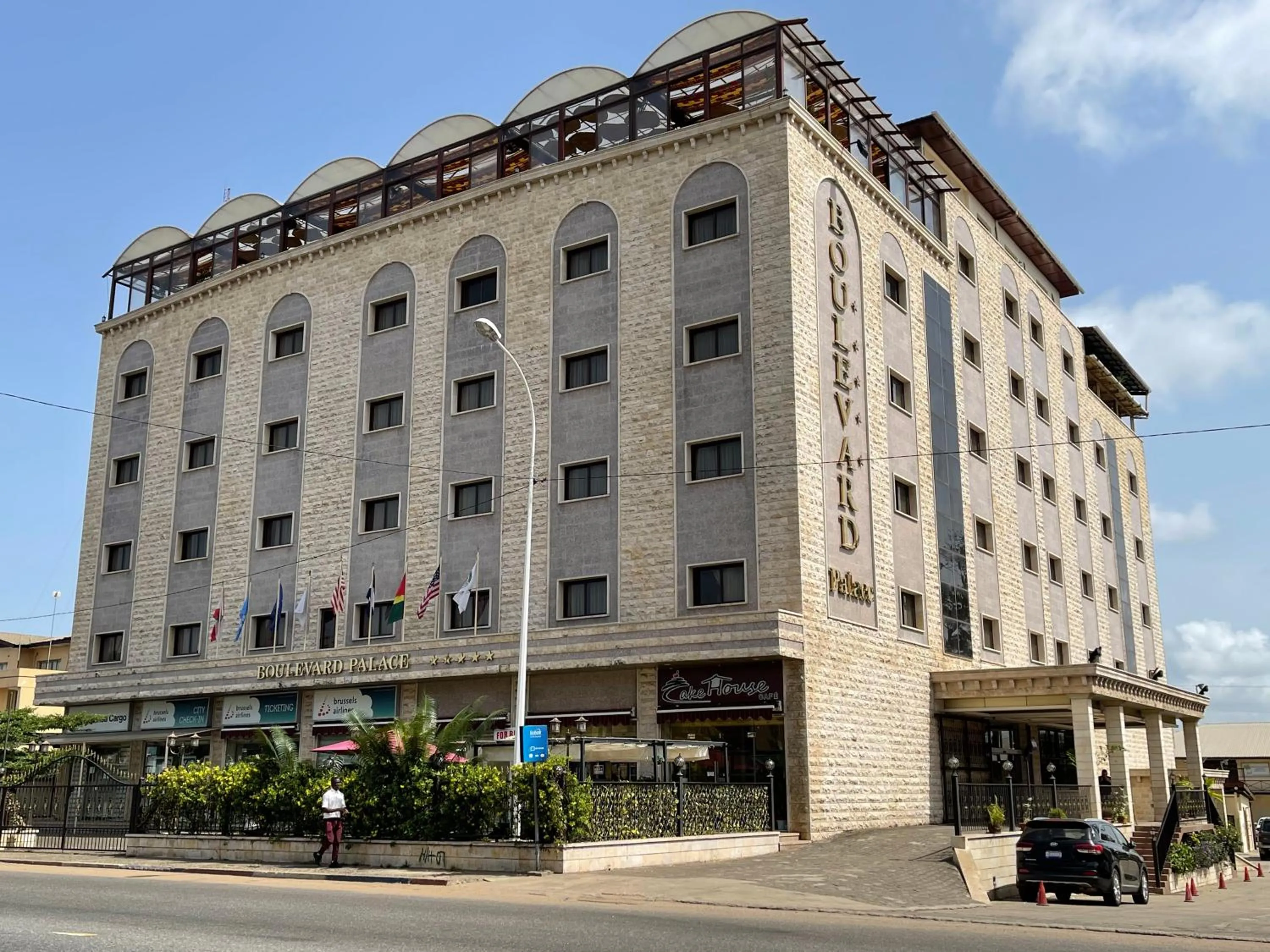 Property building in Boulevard Palace Hotel