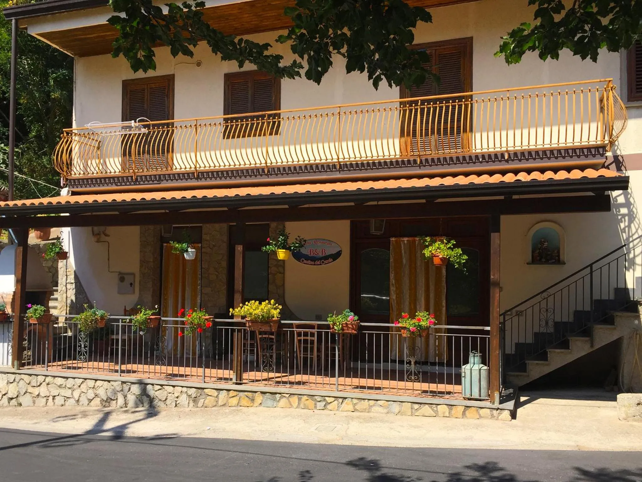 Property building in Cantina del Casale